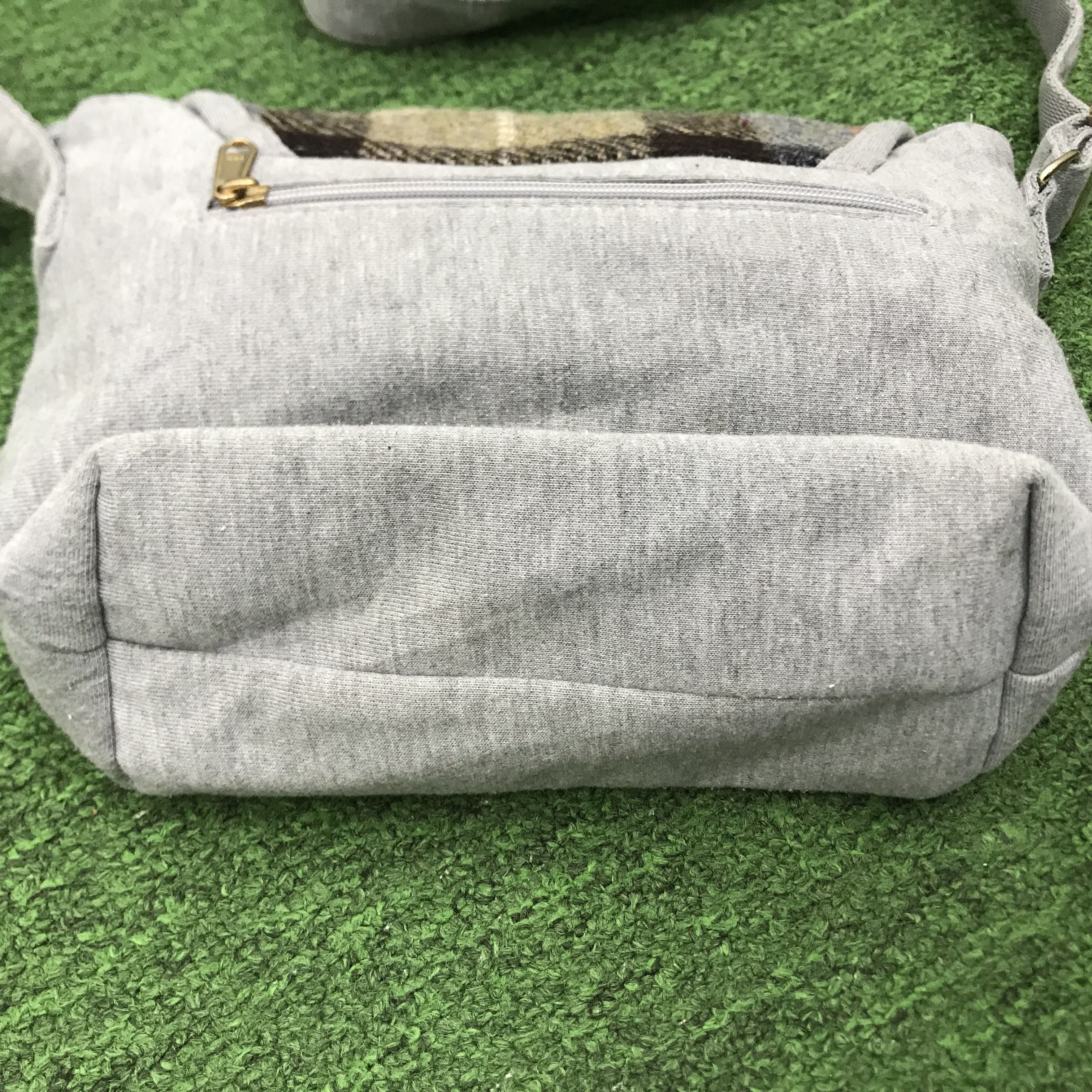 Harris Tweed × Vintage V11 HARRIS TWEED SLINGBAG PLAID TARTAN PUNK STYLE Size ONE SIZE - 6 Thumbnail