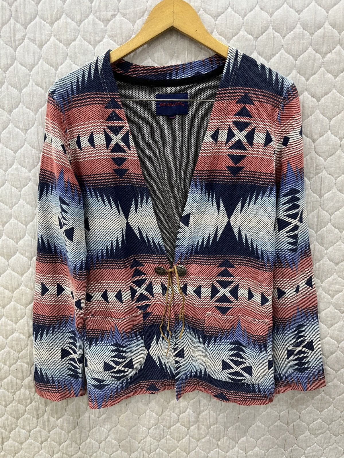 (Sss). ANTI BALISTIC JAPANESE HYPEBEAST CARDIGAN/JACKET