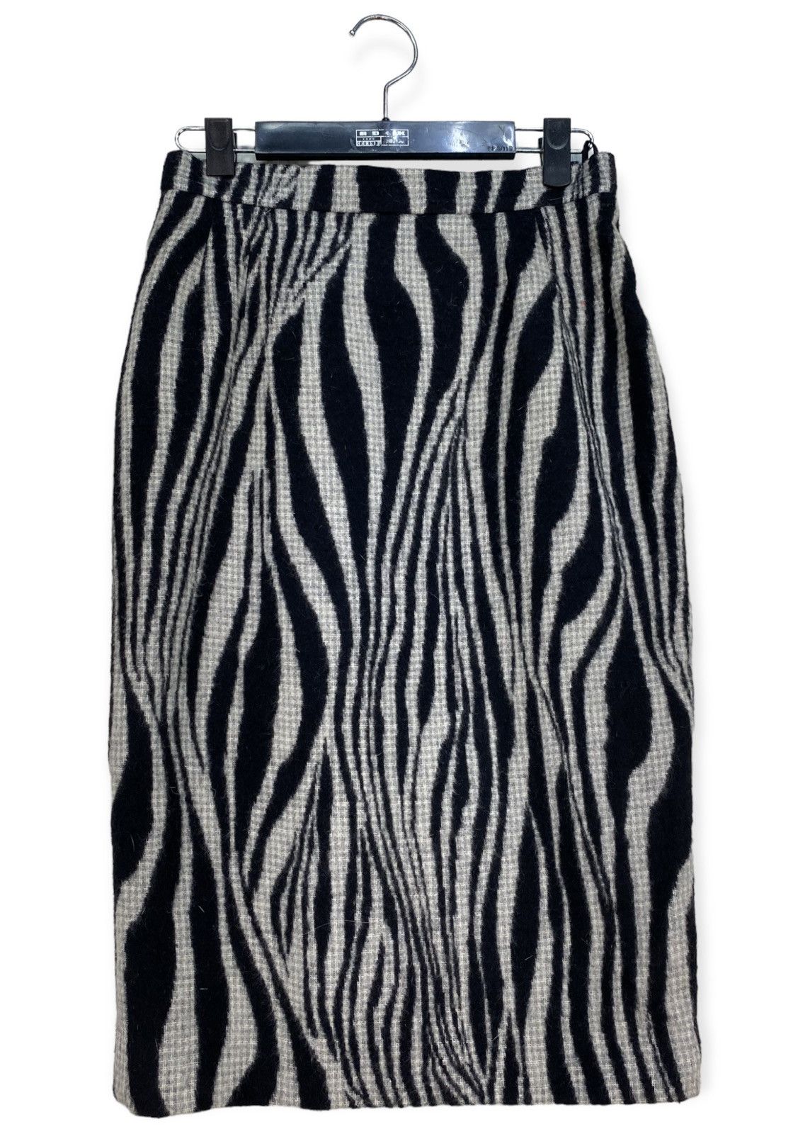 【関税込み】SOLID GRISAILLE' VALENTINO SKIRT Valentino Garavani 'Solid Grisaille' Valentino Skirt | Grailed