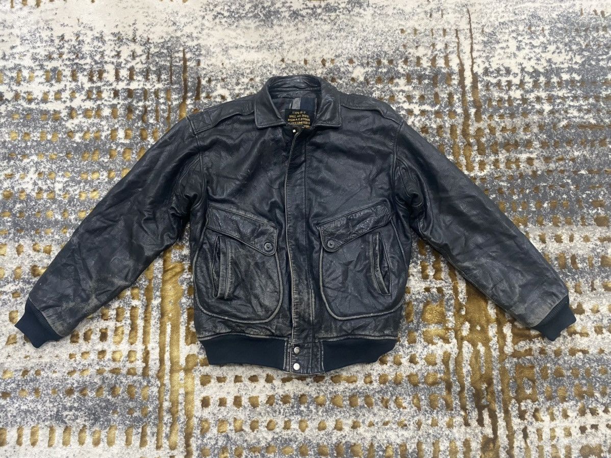 VINTAGE AVIREX TYPE B7 LEATHER JACKET