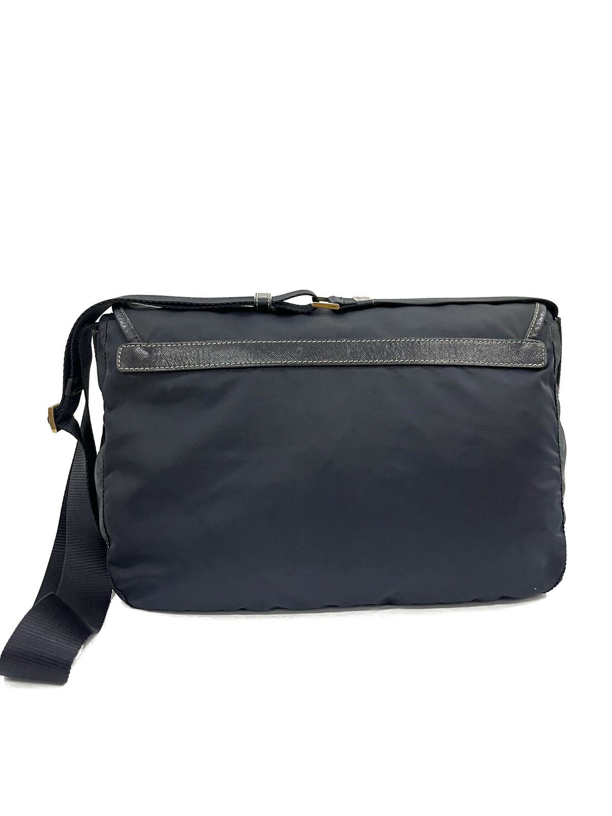 Prada Authentic PRADA Nylon Massenger Bag Size ONE SIZE - 3 Thumbnail