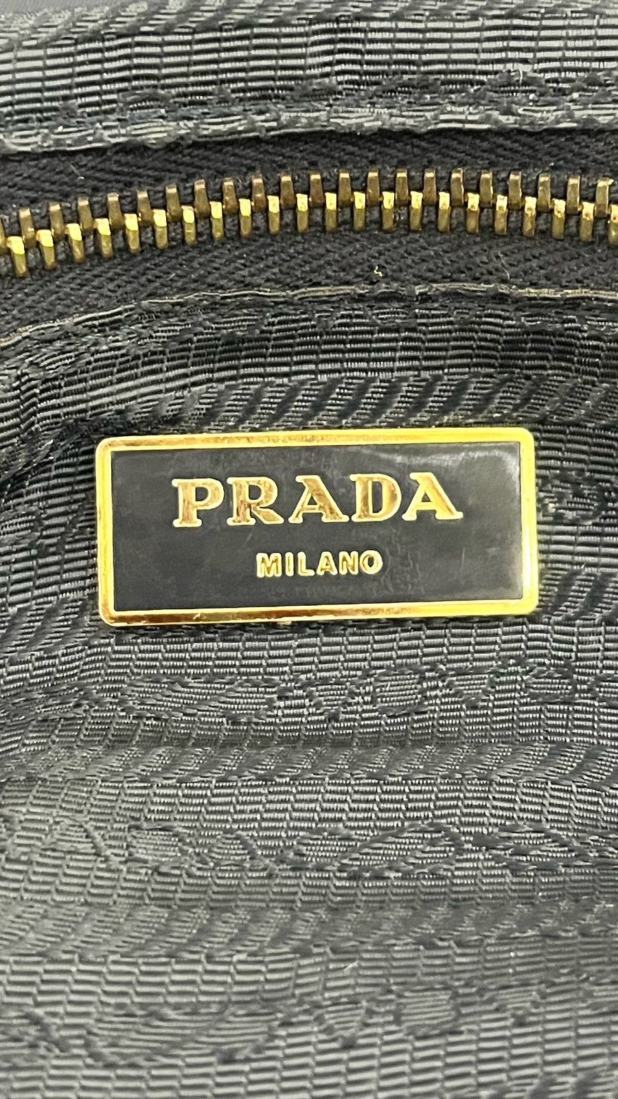 Prada Authentic PRADA Nylon Massenger Bag Size ONE SIZE - 19 Thumbnail
