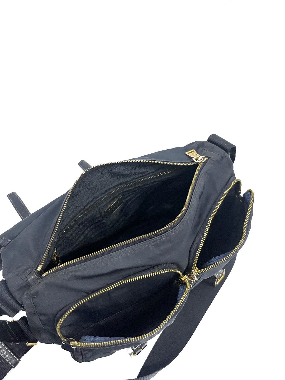 Prada Authentic PRADA Nylon Massenger Bag Size ONE SIZE - 9 Thumbnail