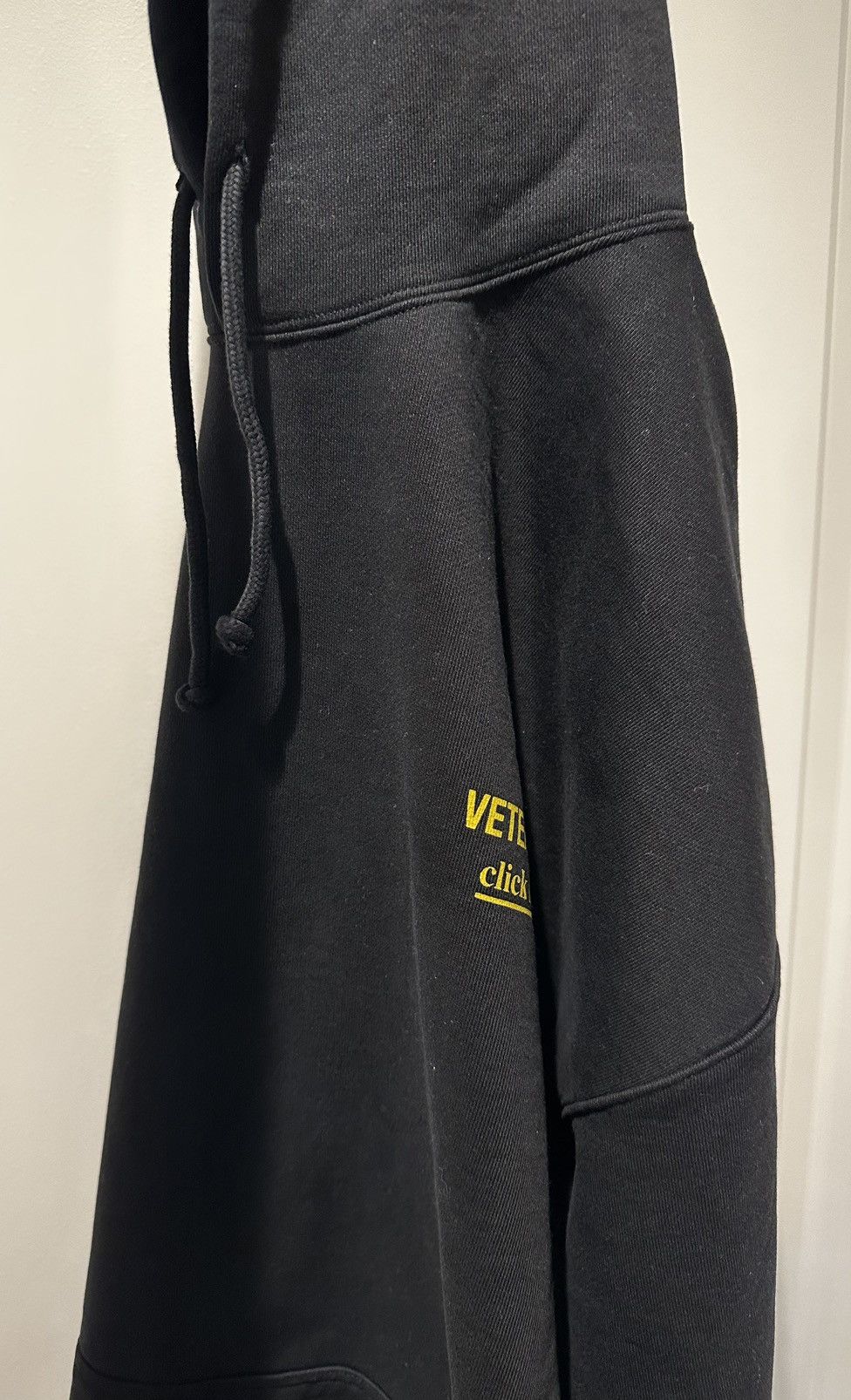Vetements Vetements CLICK HERE Hoodie Size US L / EU 52-54 / 3 - 2 Thumbnail