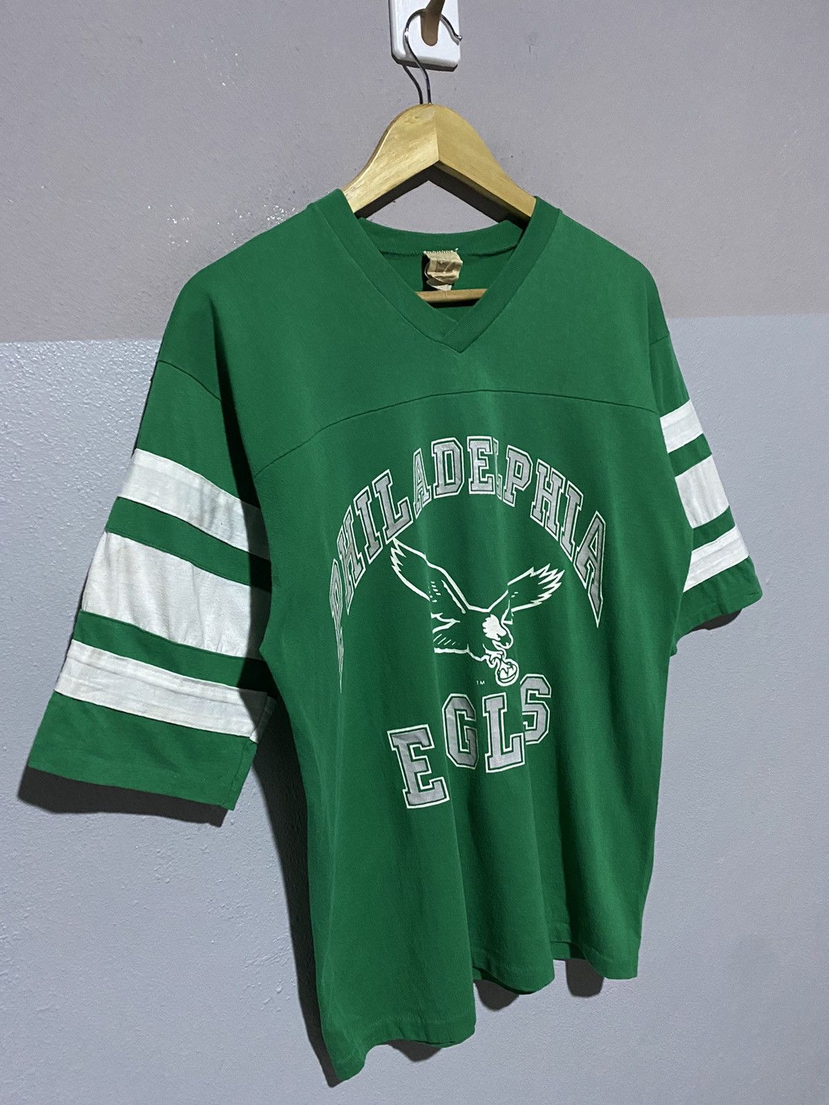 Logo 7 × Vintage 🔥SALE🔥VINTAGE PHILADELPHIA EAGLES MADE IN USA Size US L / EU 52-54 / 3 - 6 Thumbnail