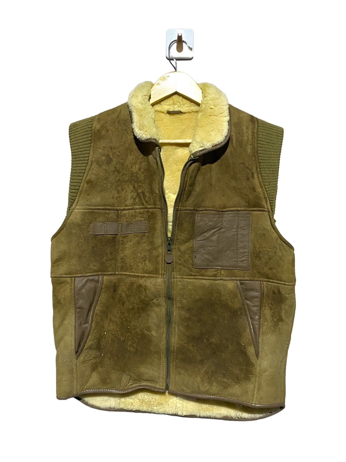 Leather VINTAGE CANTERBURY LEATHER VEST WITH SHERLING LINING Size US L / EU 52-54 / 3 - 1 Thumbnail