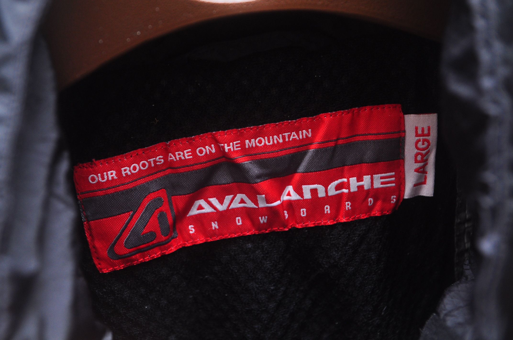 Avalanche Vintage Avalanche Snowboards Jacket Size US L / EU 52-54 / 3 - 6 Thumbnail