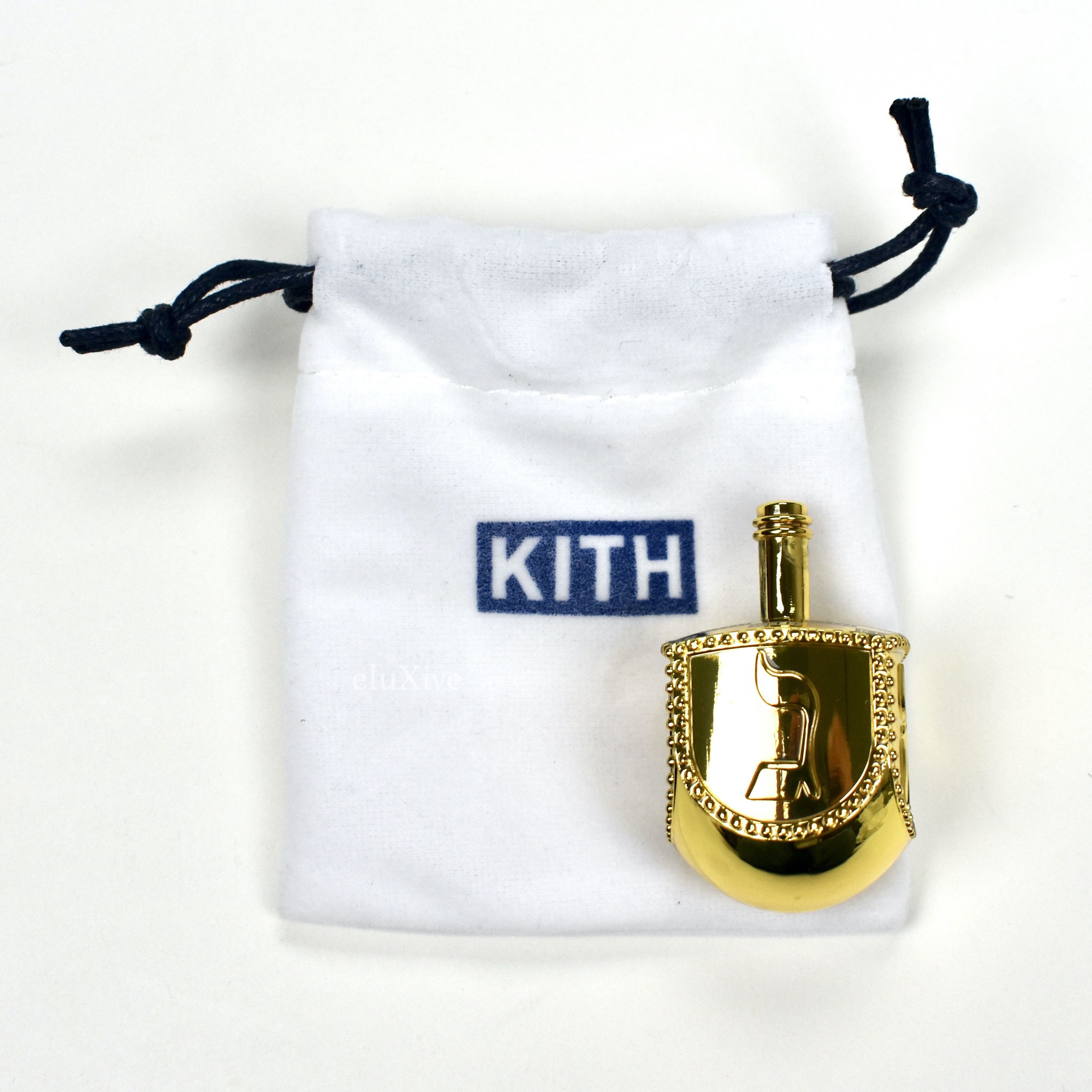 Kith Kith Gold Metal Logo Engraved Hanukkah Dreidel FW22 DS Size ONE SIZE - 2 Thumbnail
