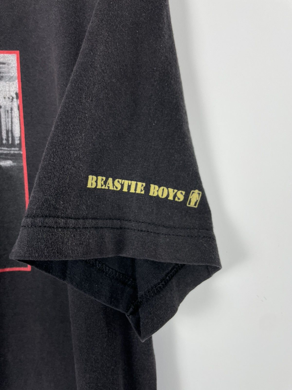 Band Tees Girl Skateboarding Beastie Boys T-Shirt Size US L / EU 52-54 / 3 - 5 Thumbnail