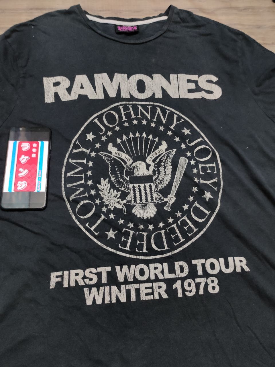 Band Tees × Vintage 💥final drop💥 Vintage Ramones 1978 tour shirt Size US XXL / EU 58 / 5 - 2 Thumbnail