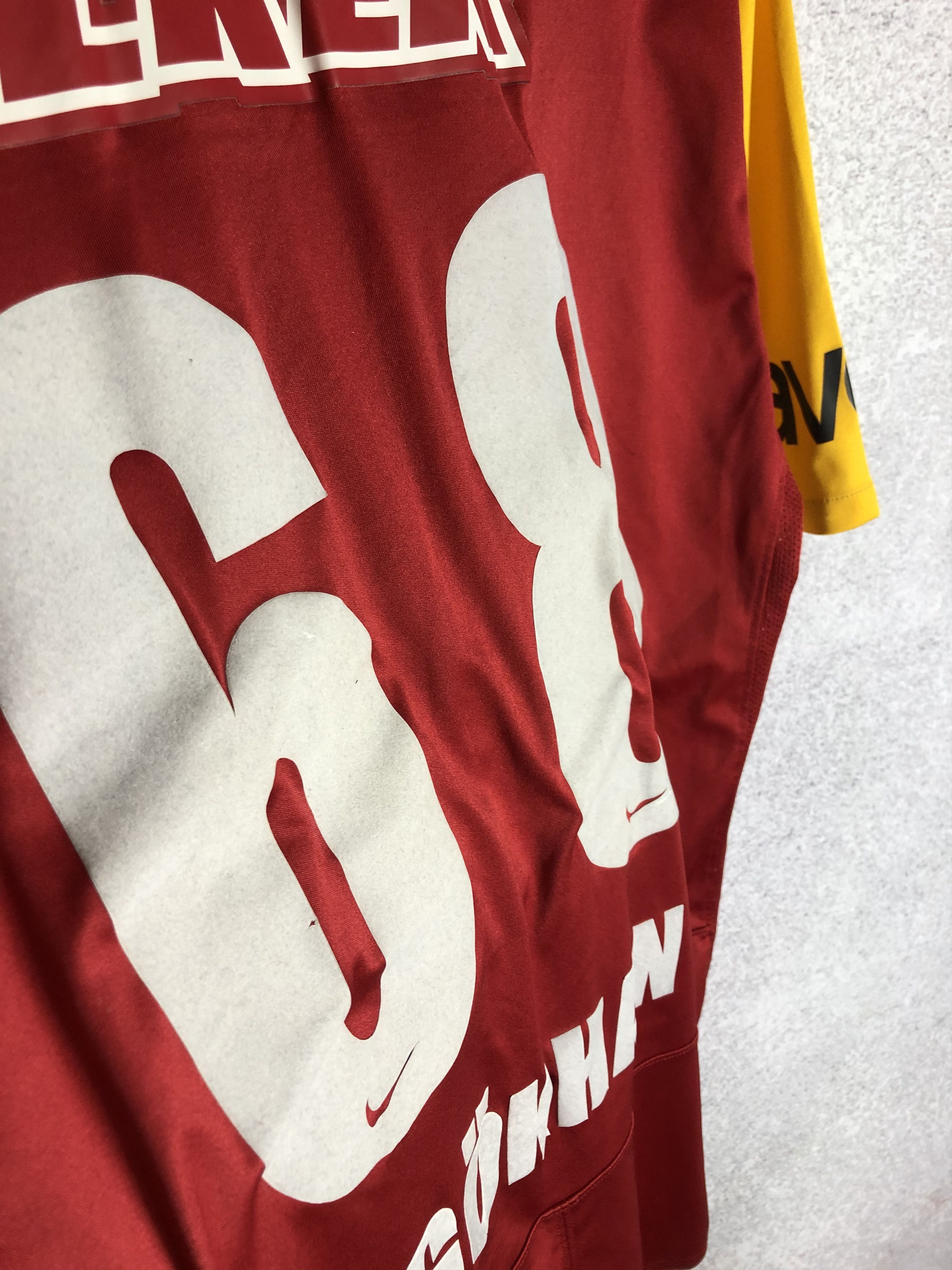 Nike × Vintage Galatasaray Vintage Nike Gokhan Soccer Jersey Football Shirt Size US M / EU 48-50 / 2 - 8 Thumbnail