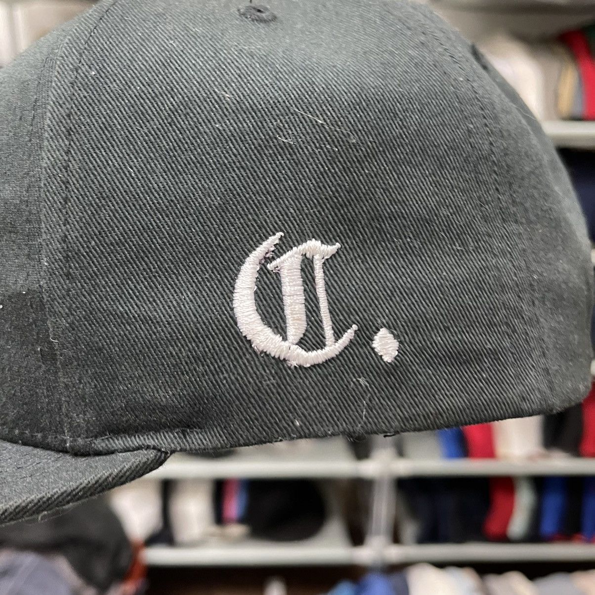 Vintage 🔥NEED SOLD ASAP🔥 vintage wutang CREAM old English font hat Size ONE SIZE - 7 Thumbnail