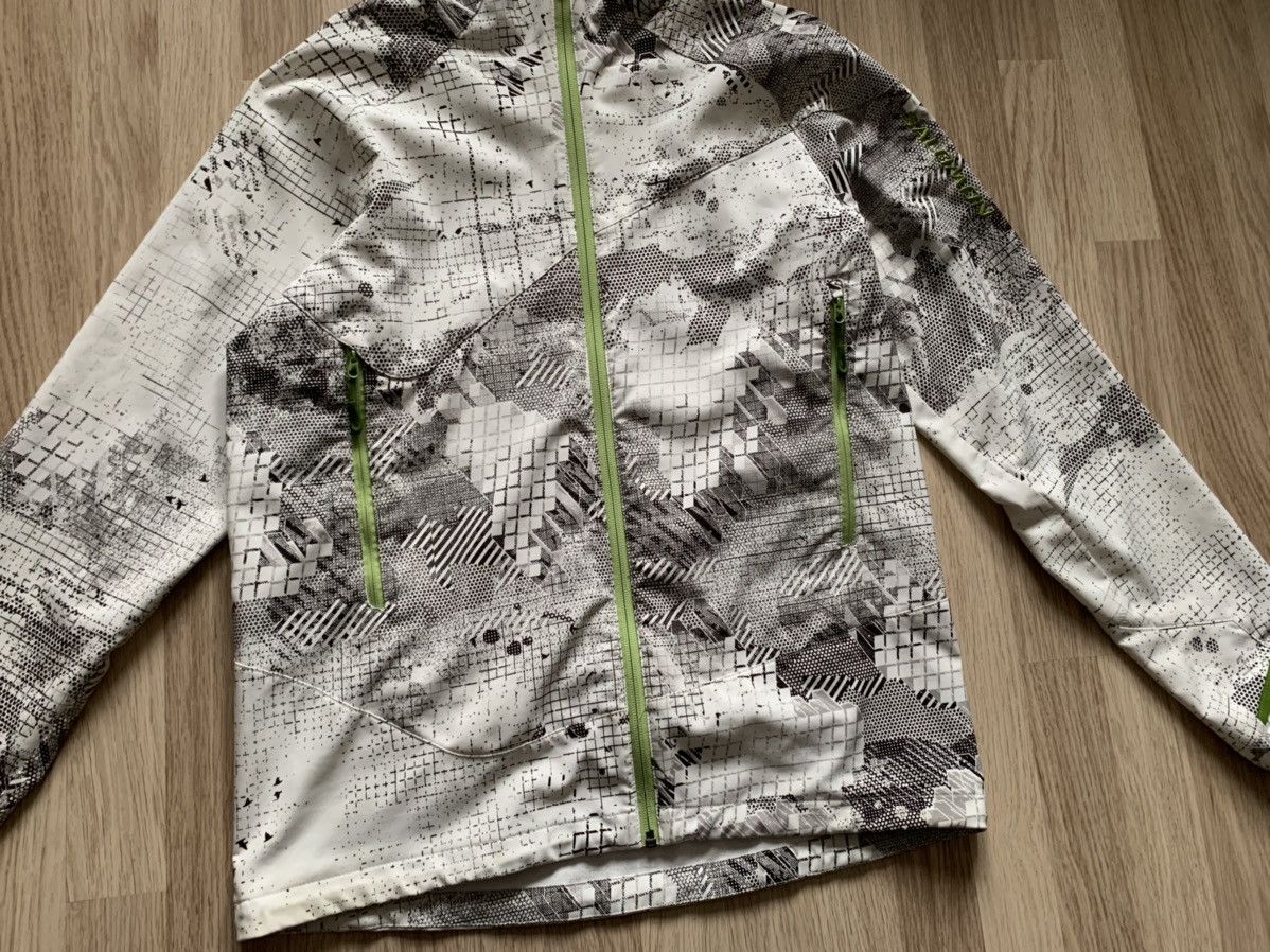 Salomon Salomon outdoor light jacket Size US M / EU 48-50 / 2 - 3 Thumbnail