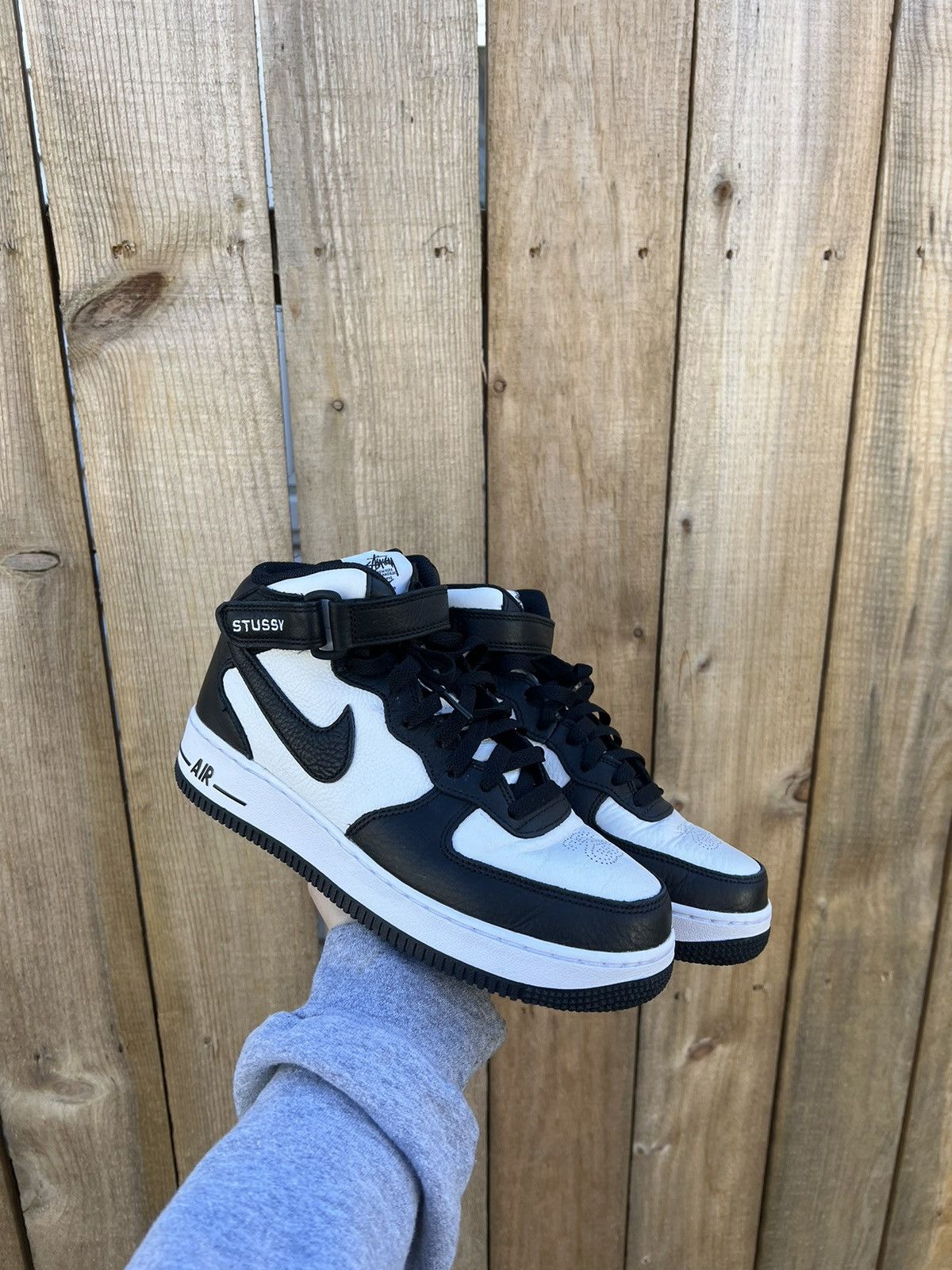 Stussy Air Force Mid Black/White