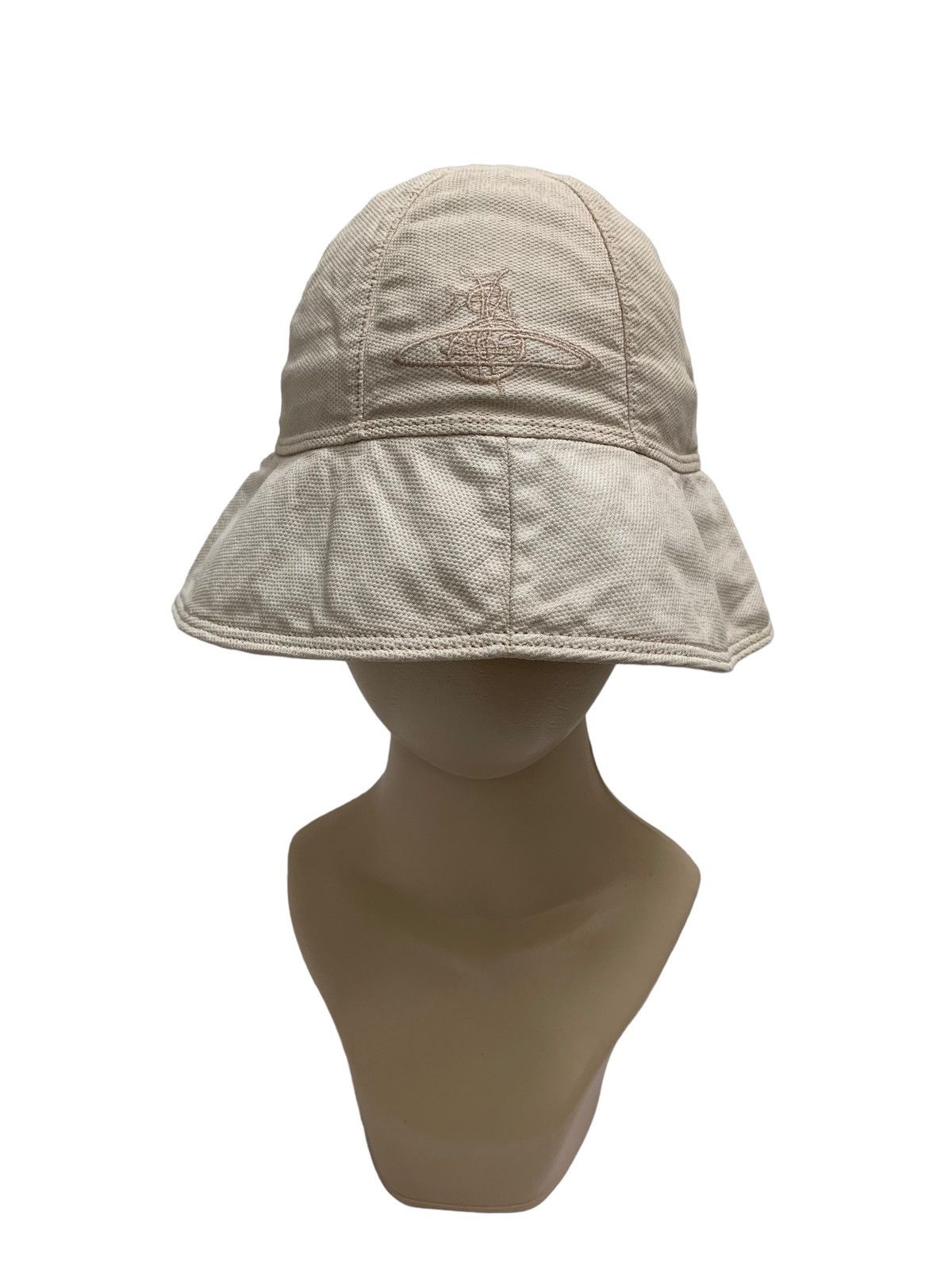 RARE ‼️ Vivienne Westwood Bucket Hat