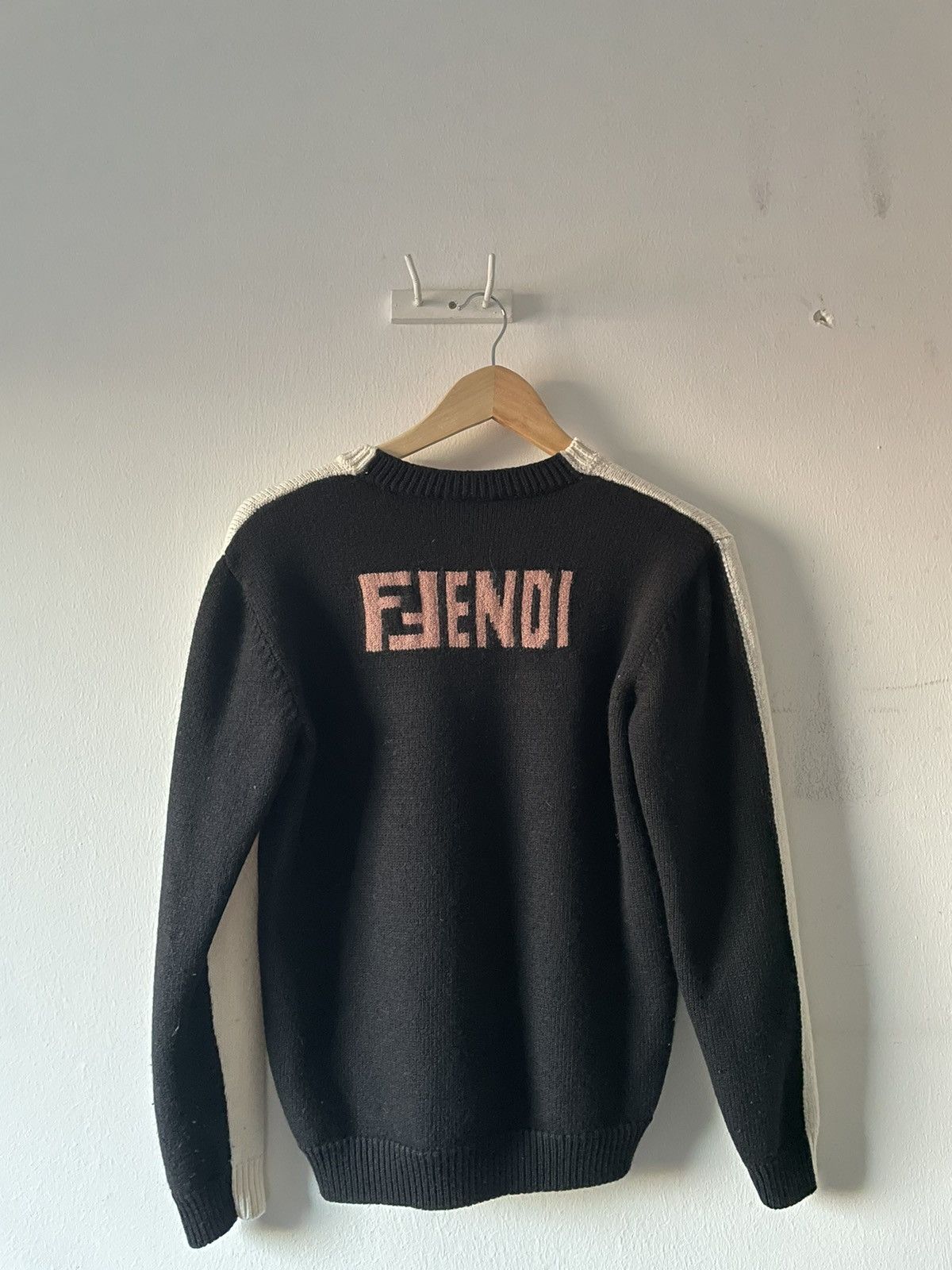 Fendi freedom sweater sales