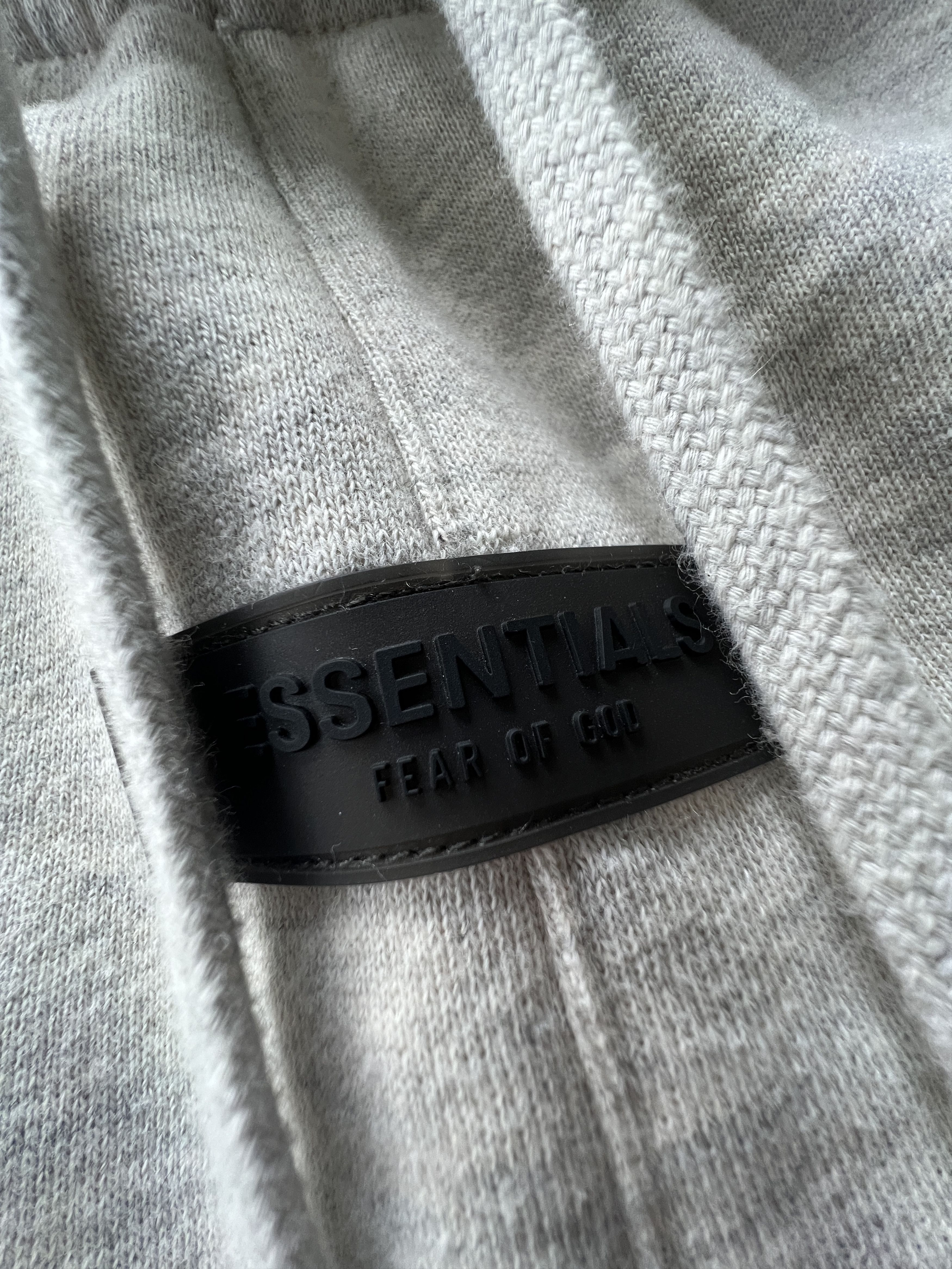 Essentials Straight-Leg Logo-Flocked Cotton Jersey Drawstring Shorts Size US 34 / EU 50 - 10 Thumbnail