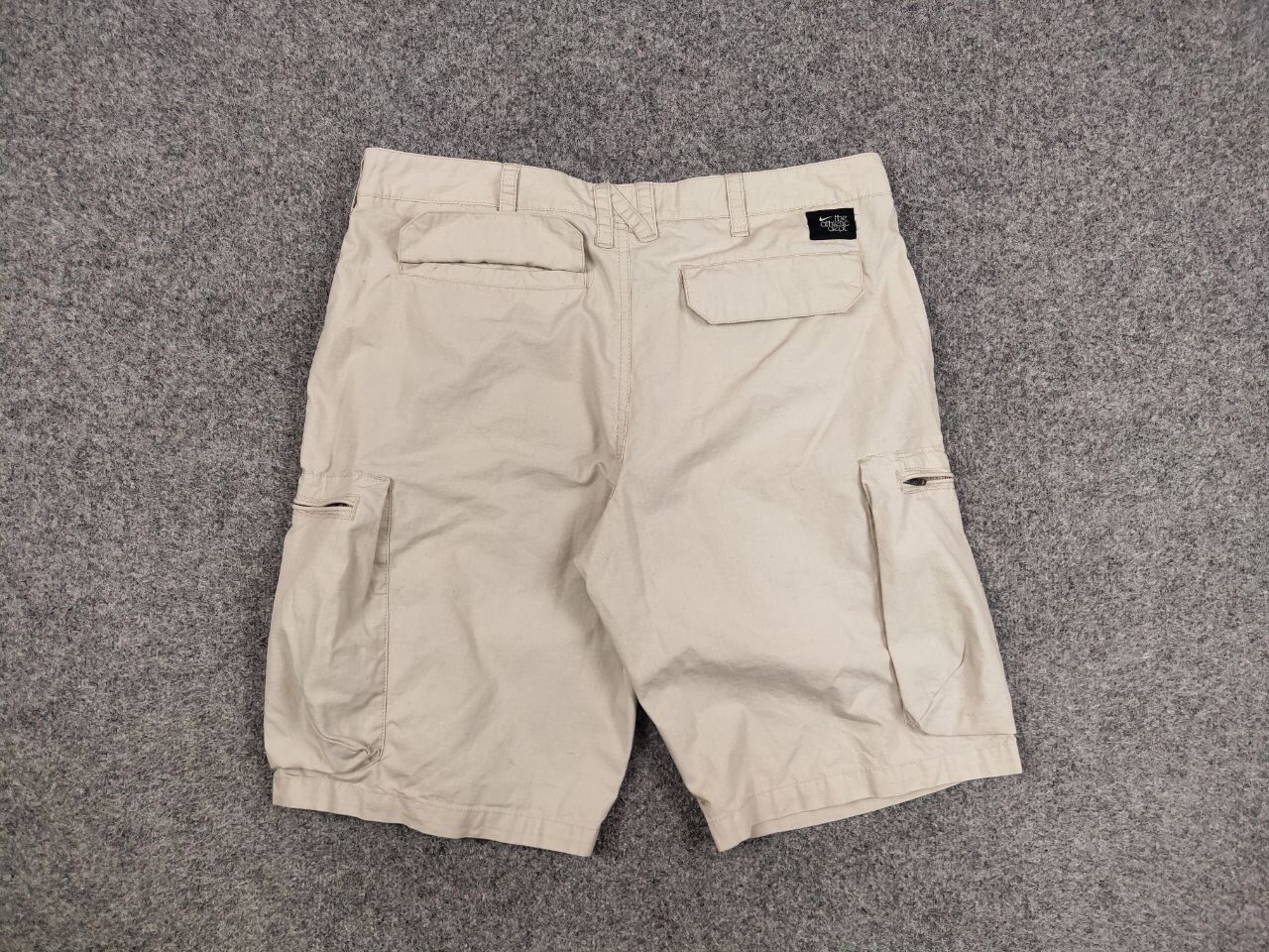 Nike Vintage Nike Cargo Casual Shorts Streetwear Travis Scott Size US 32 / EU 48 - 9 Thumbnail