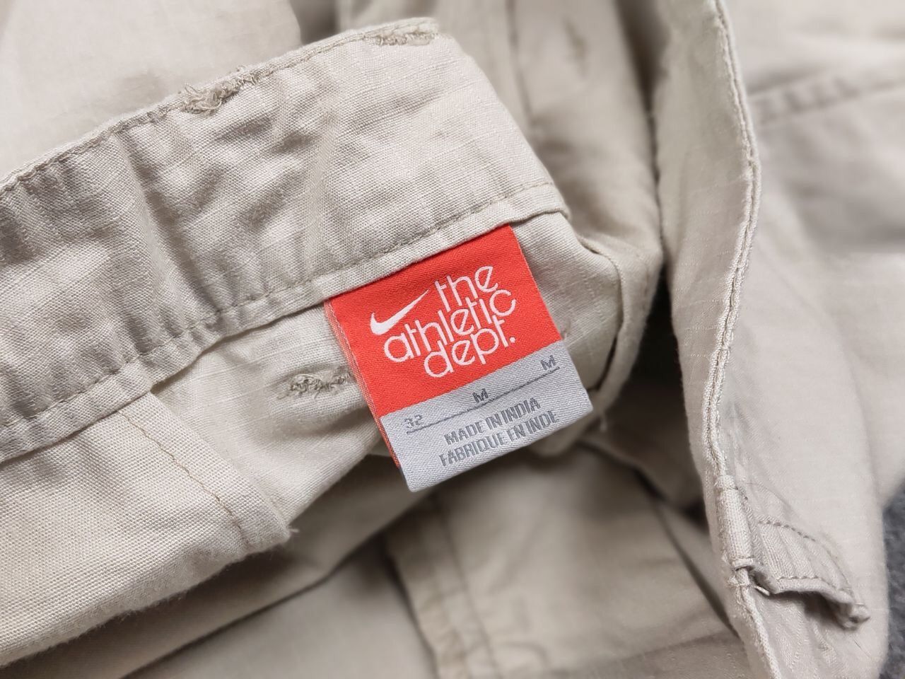Nike Vintage Nike Cargo Casual Shorts Streetwear Travis Scott Size US 32 / EU 48 - 13 Thumbnail