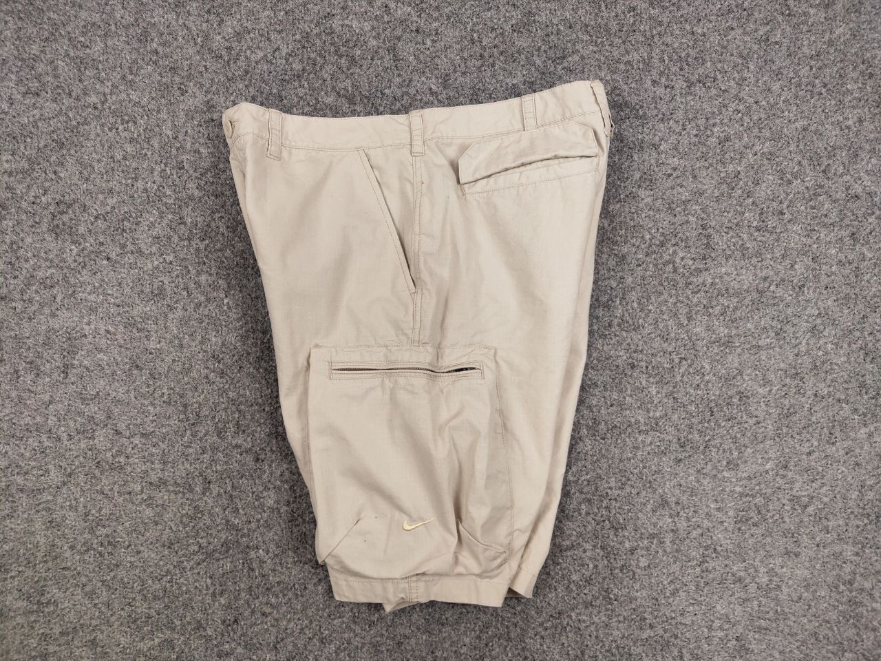 Nike Vintage Nike Cargo Casual Shorts Streetwear Travis Scott Size US 32 / EU 48 - 8 Thumbnail