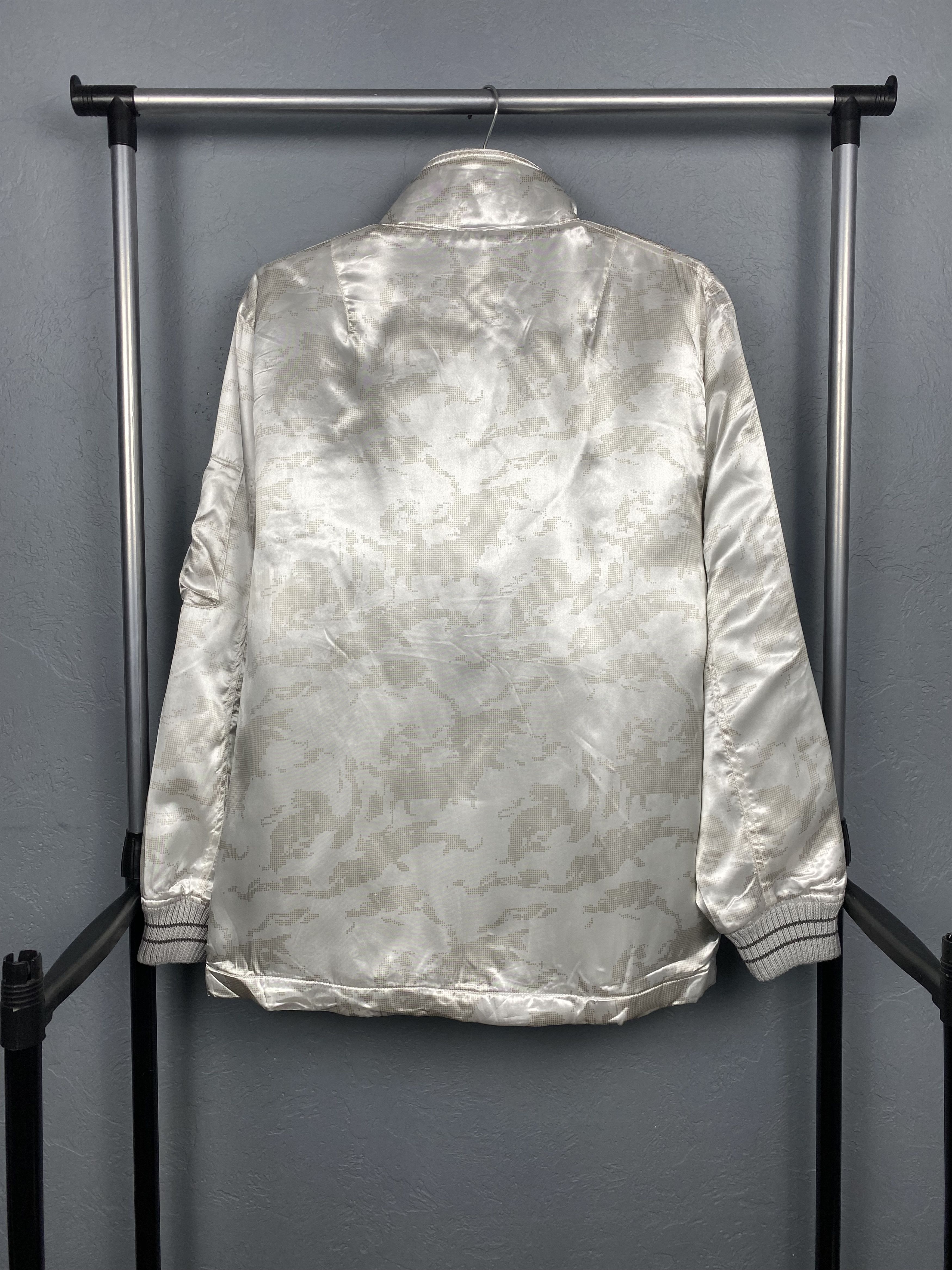 Japanese Brand Vintage Chevy Chevrolet Impala USA Nylon Bomber Jacket Size US L / EU 52-54 / 3 - 7 Thumbnail