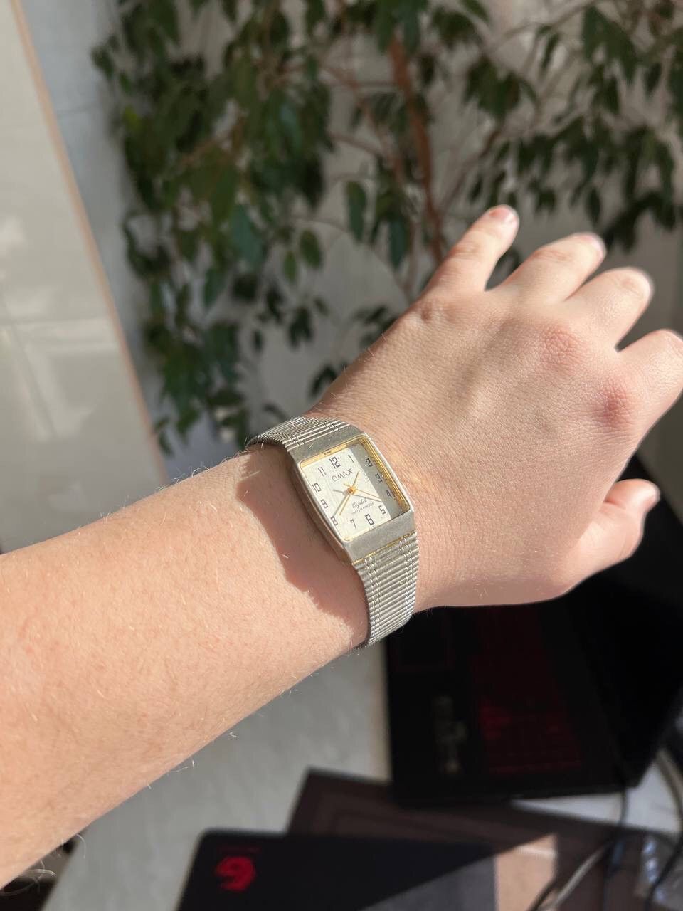 Japanese Brand Vintage Japanese style 80s Omax Watch Futuristic Bracelet Size ONE SIZE - 1 Thumbnail