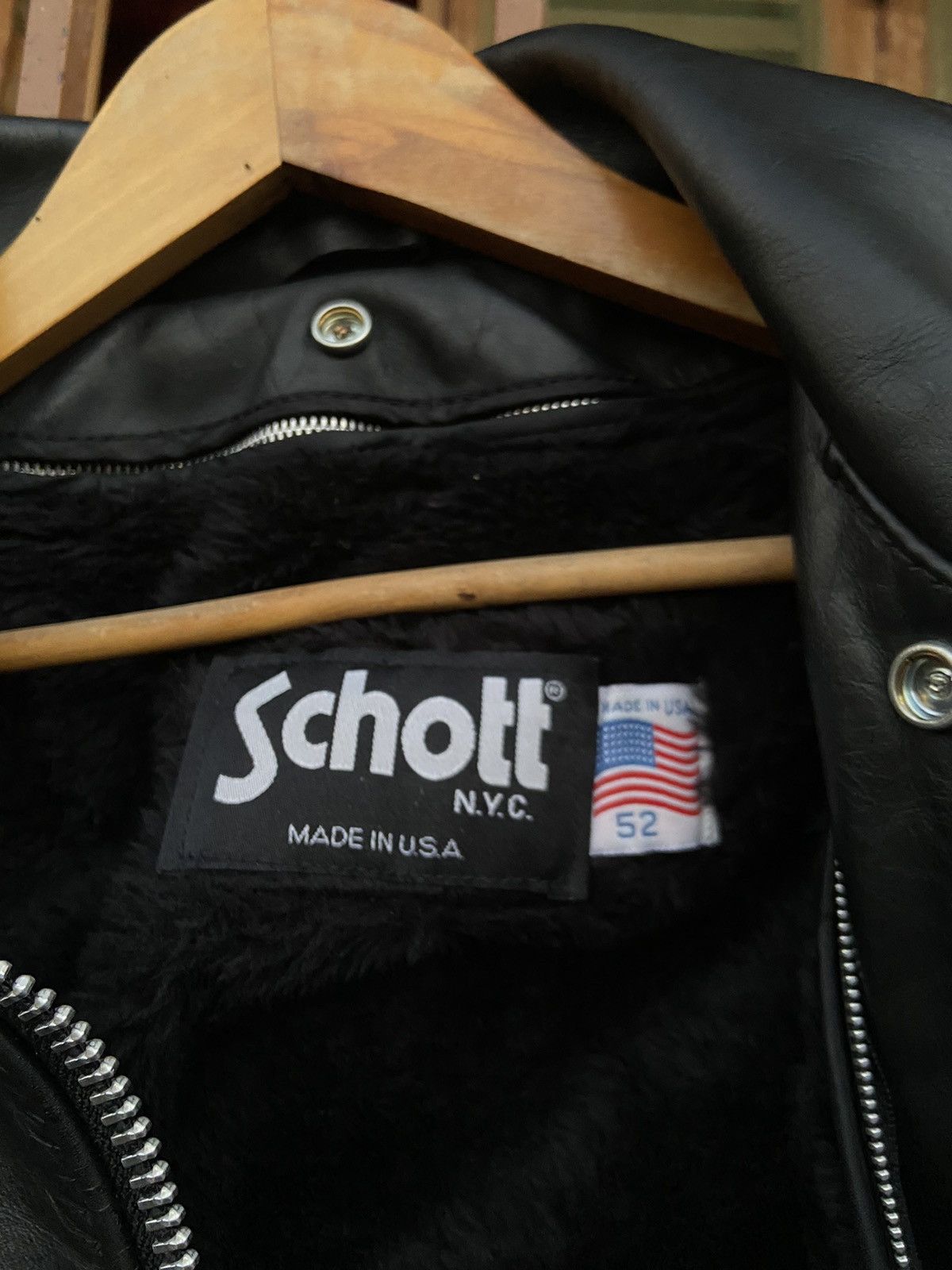 Schott Final drop❌Vintage Schott 184SM leather jacket made in USA Size US L / EU 52-54 / 3 - 16 Thumbnail