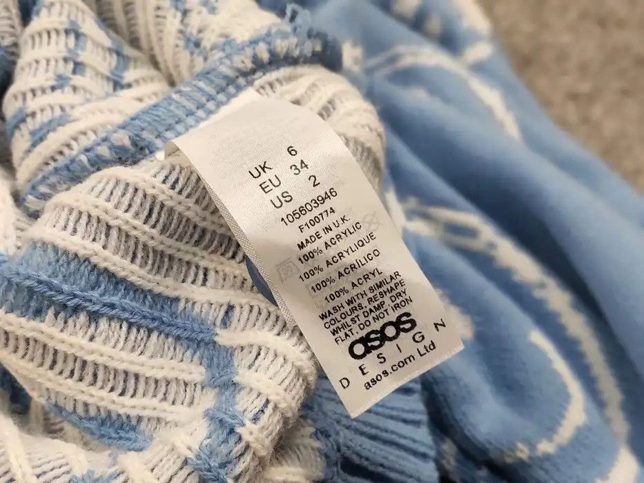 Japanese Brand Vintage 90's blue smiley logos Japanese style Knit Cardigan Size XS / US 0-2 / IT 36-38 - 9 Thumbnail