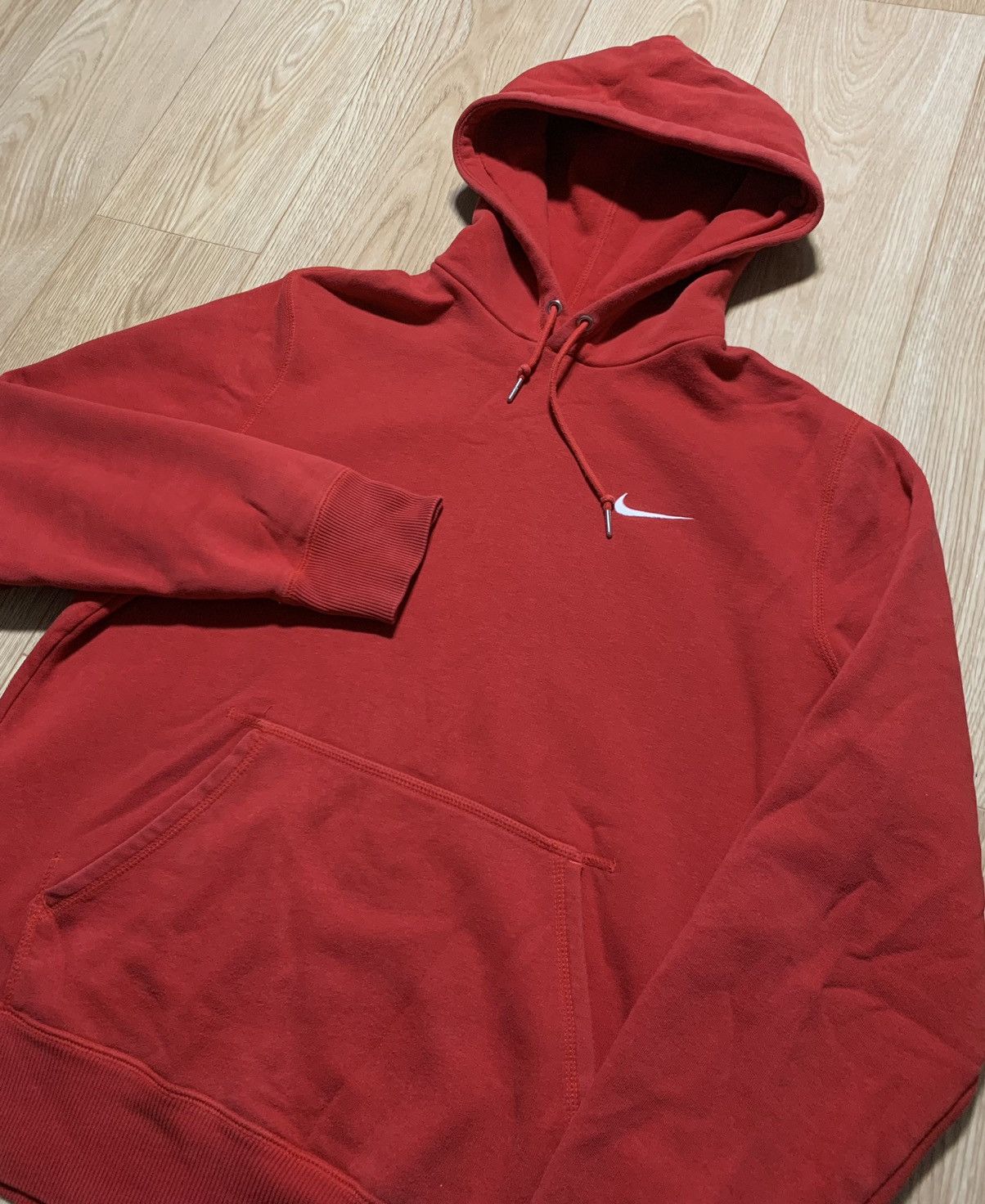 Nike Vintage Nike Basic Red Hoodie Size US M / EU 48-50 / 2 - 2 Thumbnail