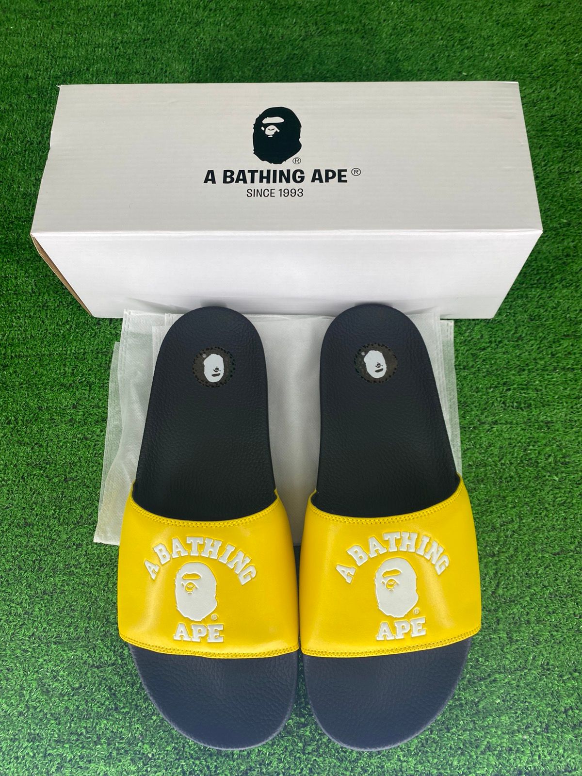 Pre-owned Bape College Slides Yellow Size 11