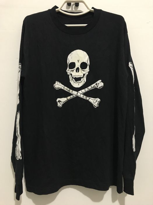 Vlone Vlone Skull and Bones L/S Tshirt | Grailed