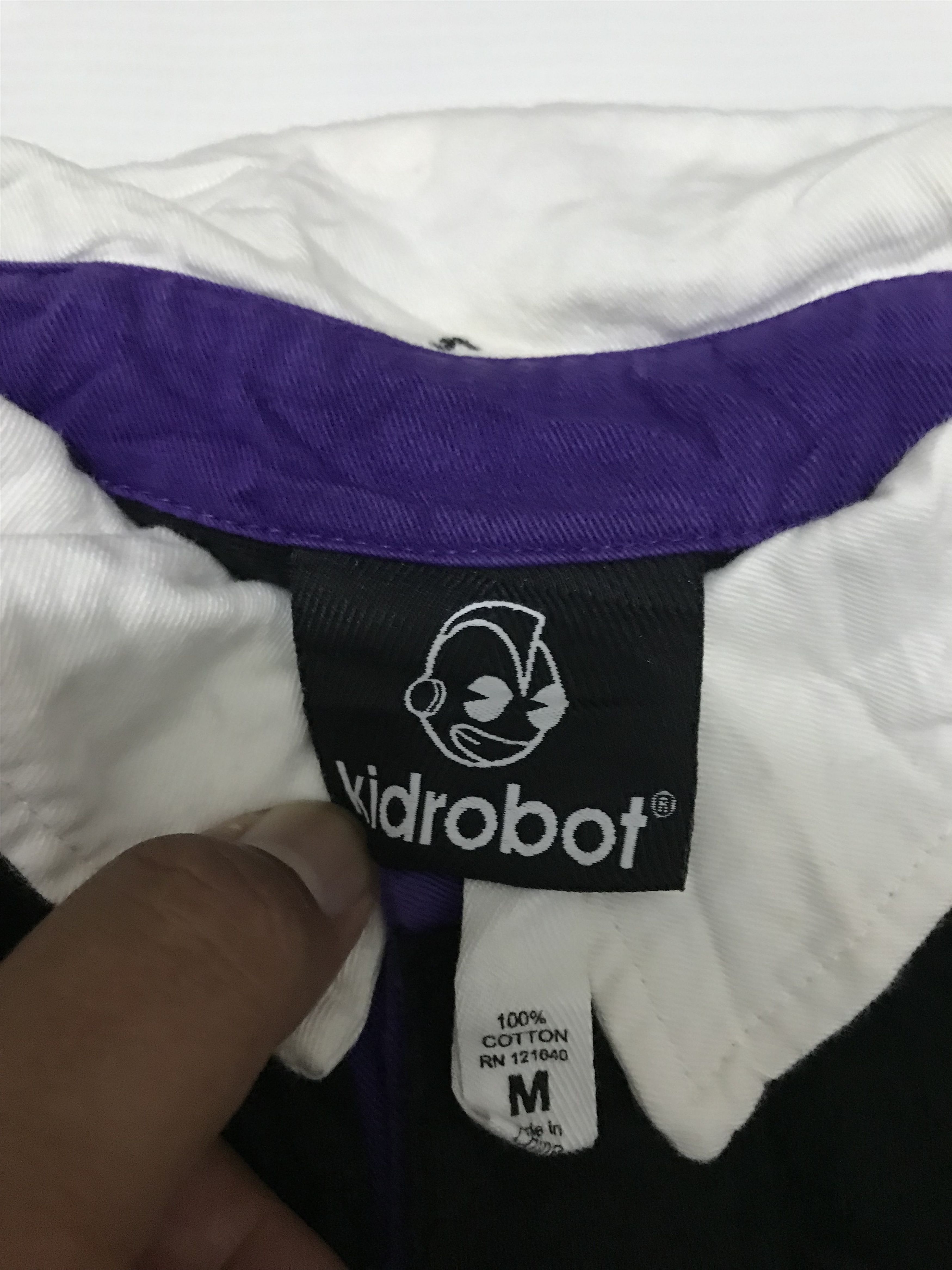 Kid Robot Frank Kozik X Kidrobot Bomb L/S Shirt Size US M / EU 48-50 / 2 - 3 Thumbnail
