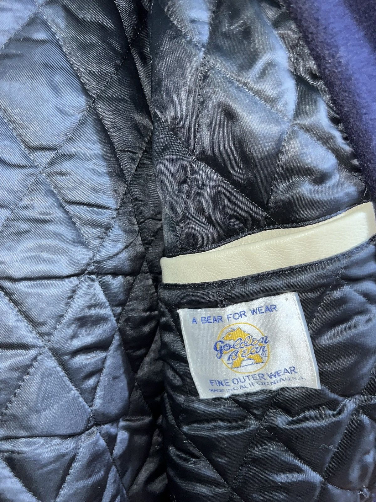 Bergdorf Goodman × Kith KITH X BERGDORF GOODMAN VARSITY BOMBER LARGE Size US L / EU 52-54 / 3 - 5 Thumbnail