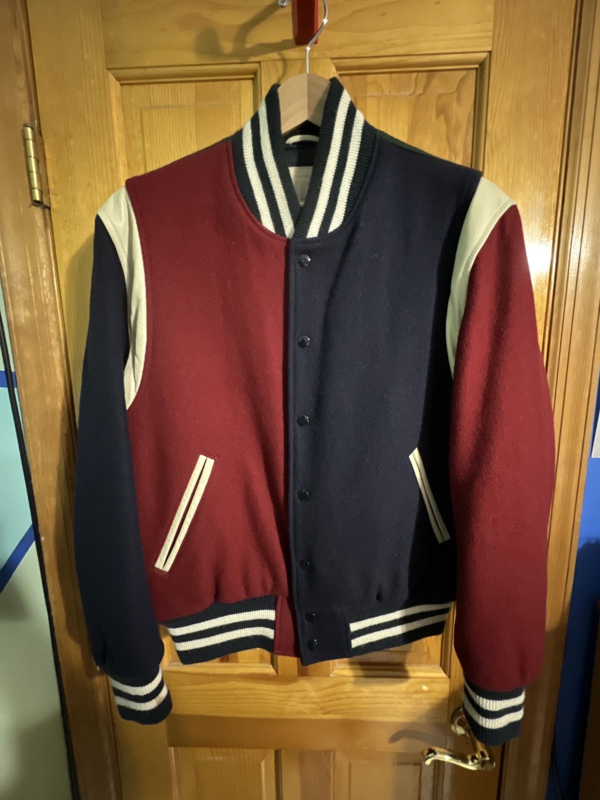 Bergdorf Goodman × Kith KITH X BERGDORF GOODMAN VARSITY BOMBER LARGE Size US L / EU 52-54 / 3 - 2 Thumbnail