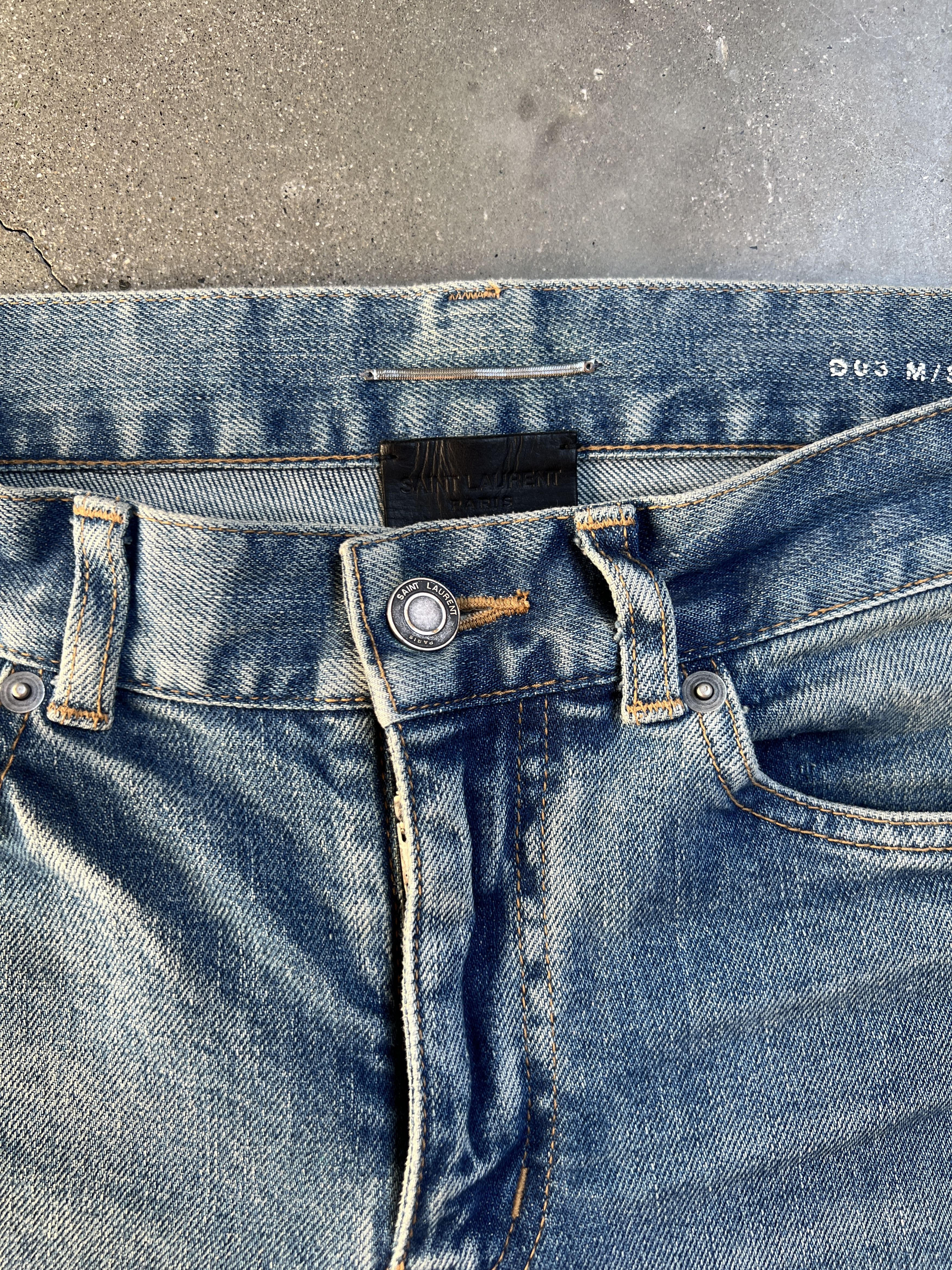 Saint Laurent Paris Saint Laurent Light Wash Skinny Jeans Size US 30 / EU 46 - 3 Thumbnail