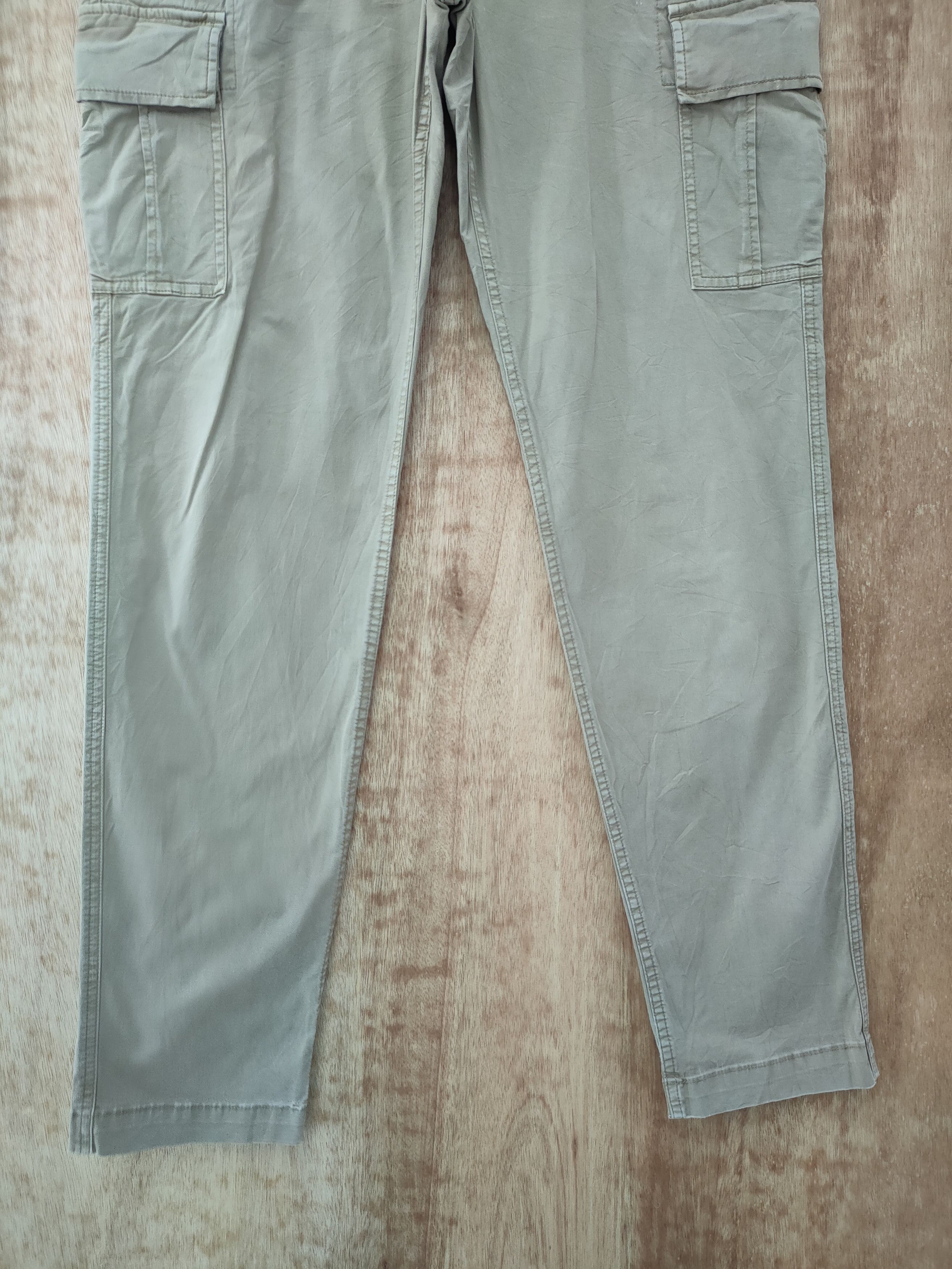 Japanese Brand DLL Uniqlo japan multipocket tactical cargo pants #46-244T Size US 32 / EU 48 - 2 Thumbnail