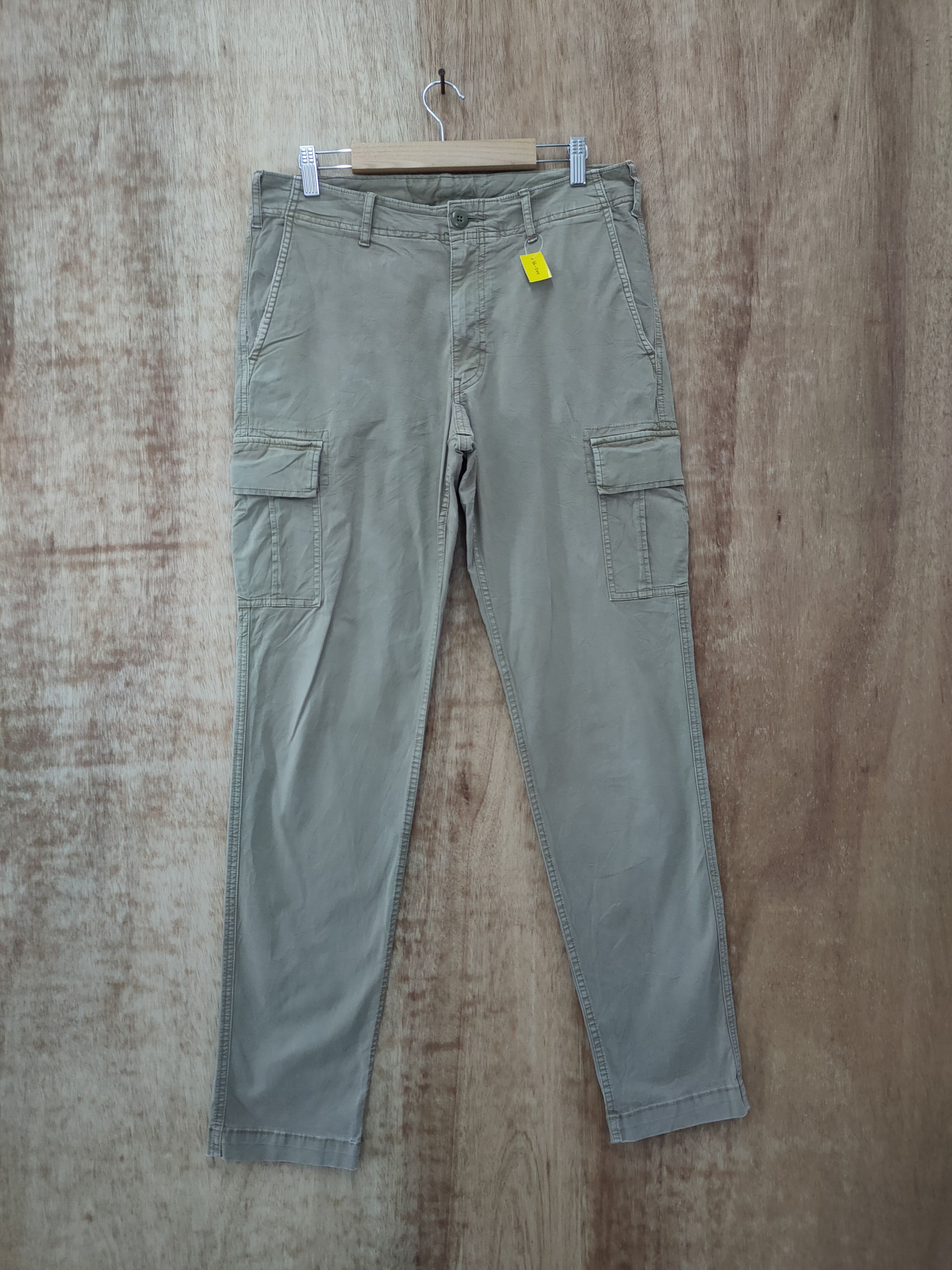 Japanese Brand DLL Uniqlo japan multipocket tactical cargo pants #46-244T Size US 32 / EU 48 - 1 Thumbnail