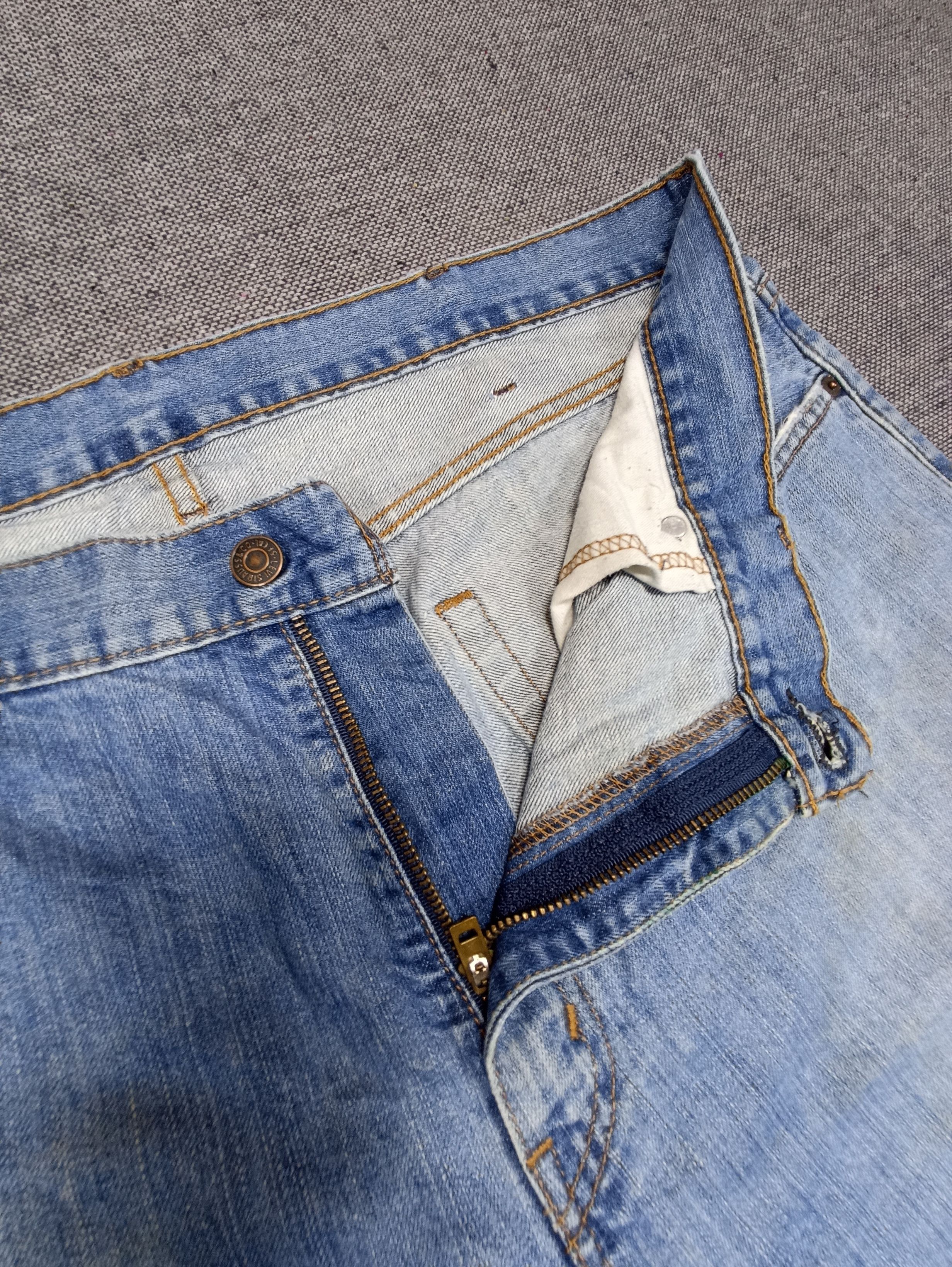 Jean × Levi's × Vintage Vintage Levis 559 light blue Wash Jeans - J147 Size US 41 - 3 Thumbnail