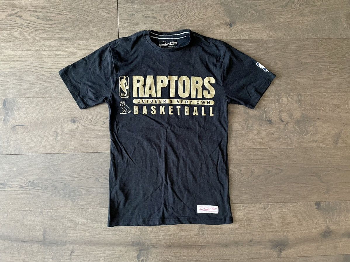 Mitchell & Ness Raptors OVO Mitchell and Ness Black T-Shirt Size US S / EU 44-46 / 1 - 2 Thumbnail