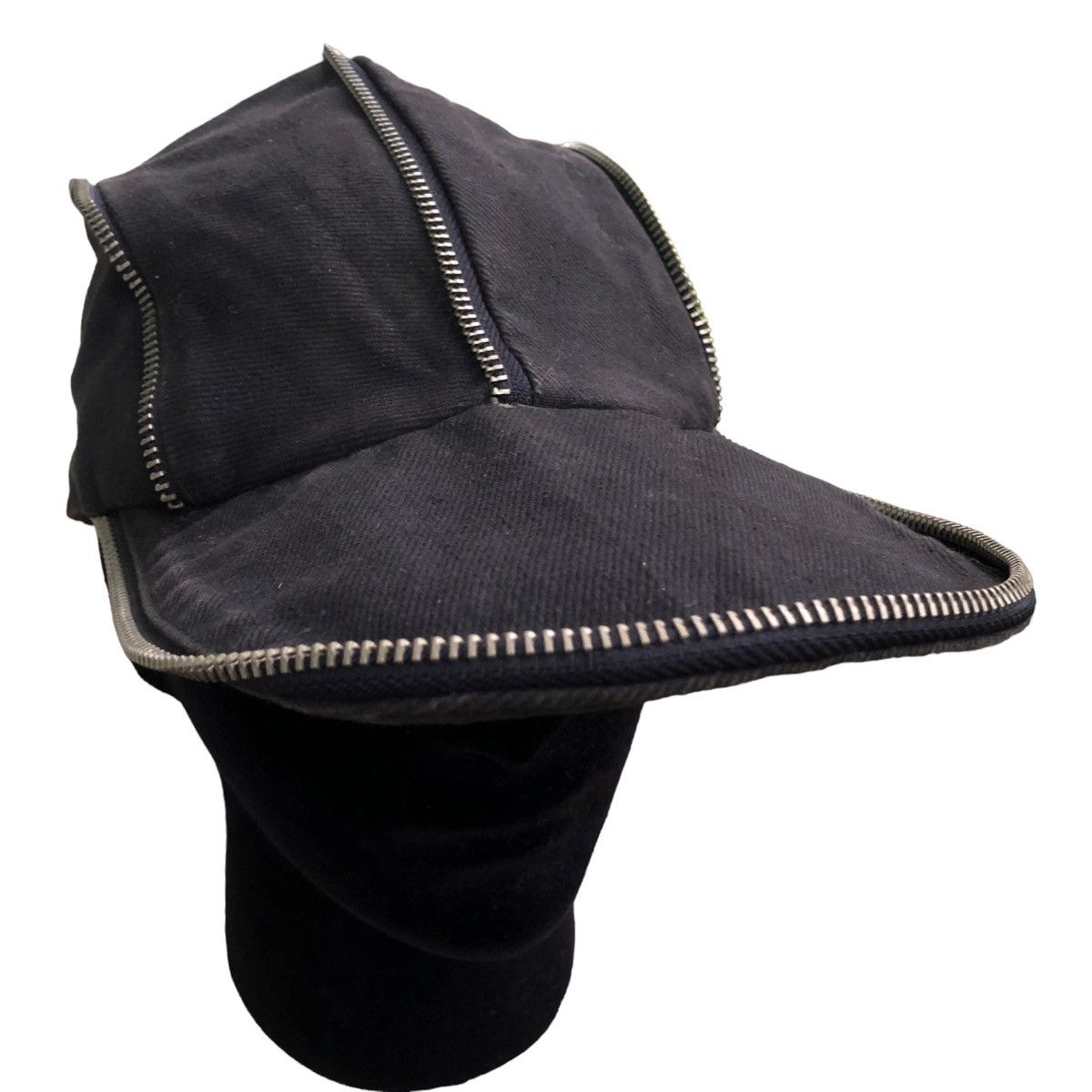 Japanese Brand Rare Design Zipper Chain Hat