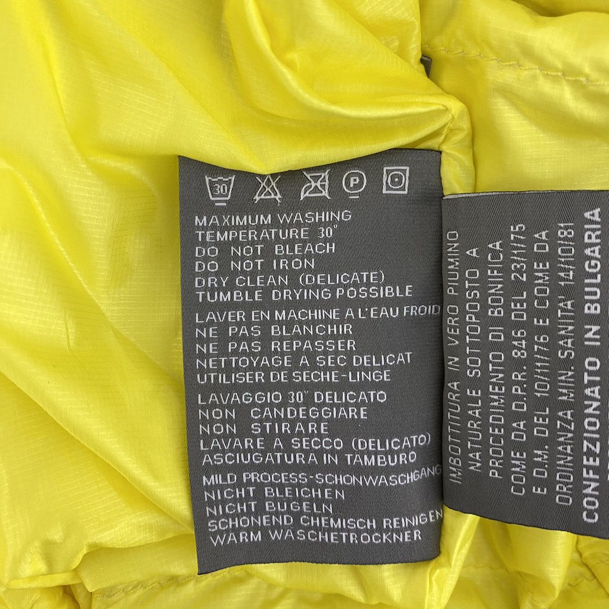 Duvetica DUVETICA Italy Brand Winter Ski Reversible Hood Yellow Jackt Size S / US 4 / IT 40 - 7 Thumbnail