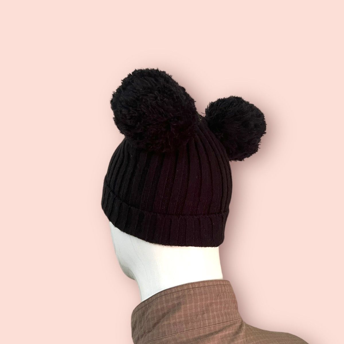 Disney × Japanese Brand MICKEY MOUSE DOUBLE POM EARS BEANIE HAT Size ONE SIZE - 7 Thumbnail