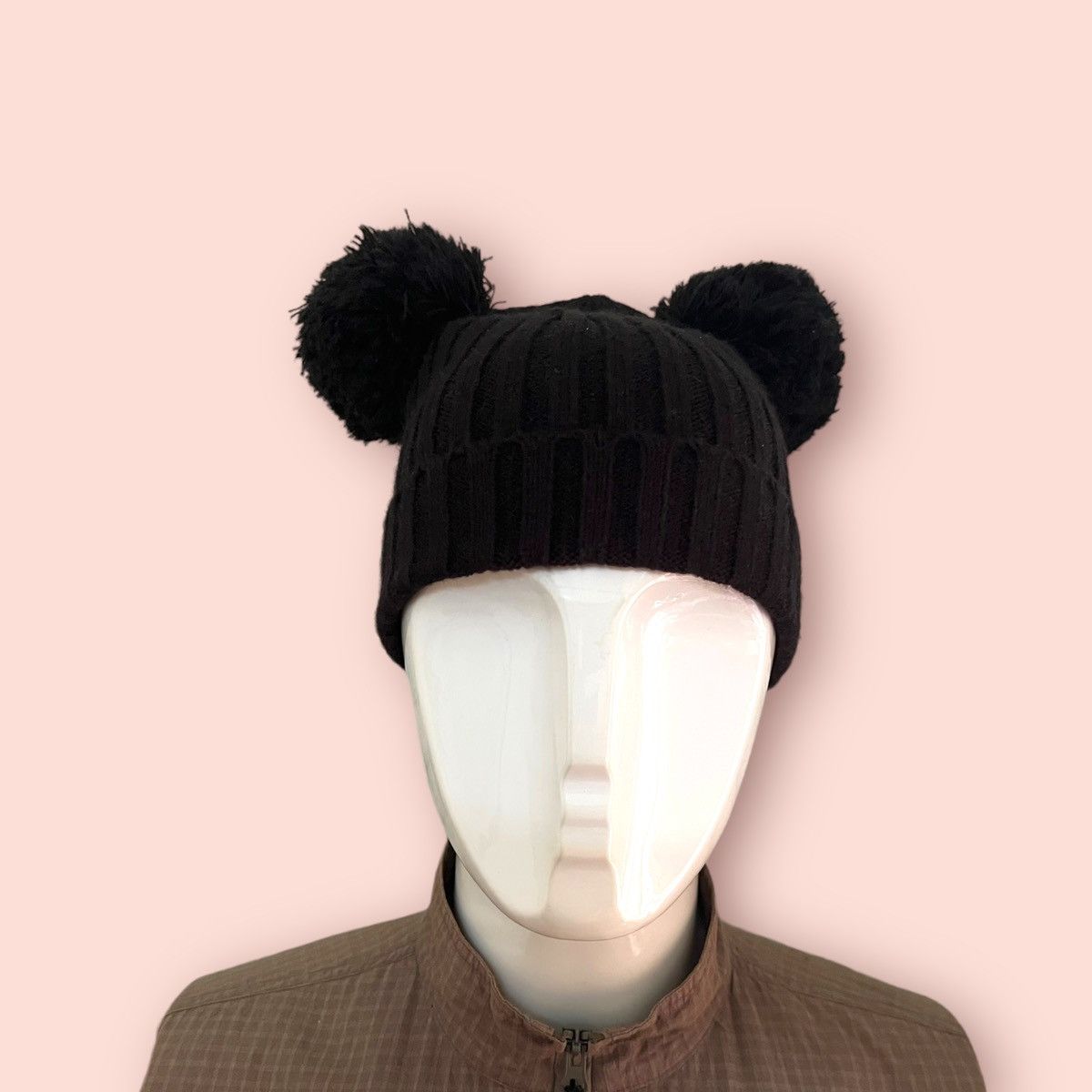 Disney × Japanese Brand MICKEY MOUSE DOUBLE POM EARS BEANIE HAT Size ONE SIZE - 3 Thumbnail