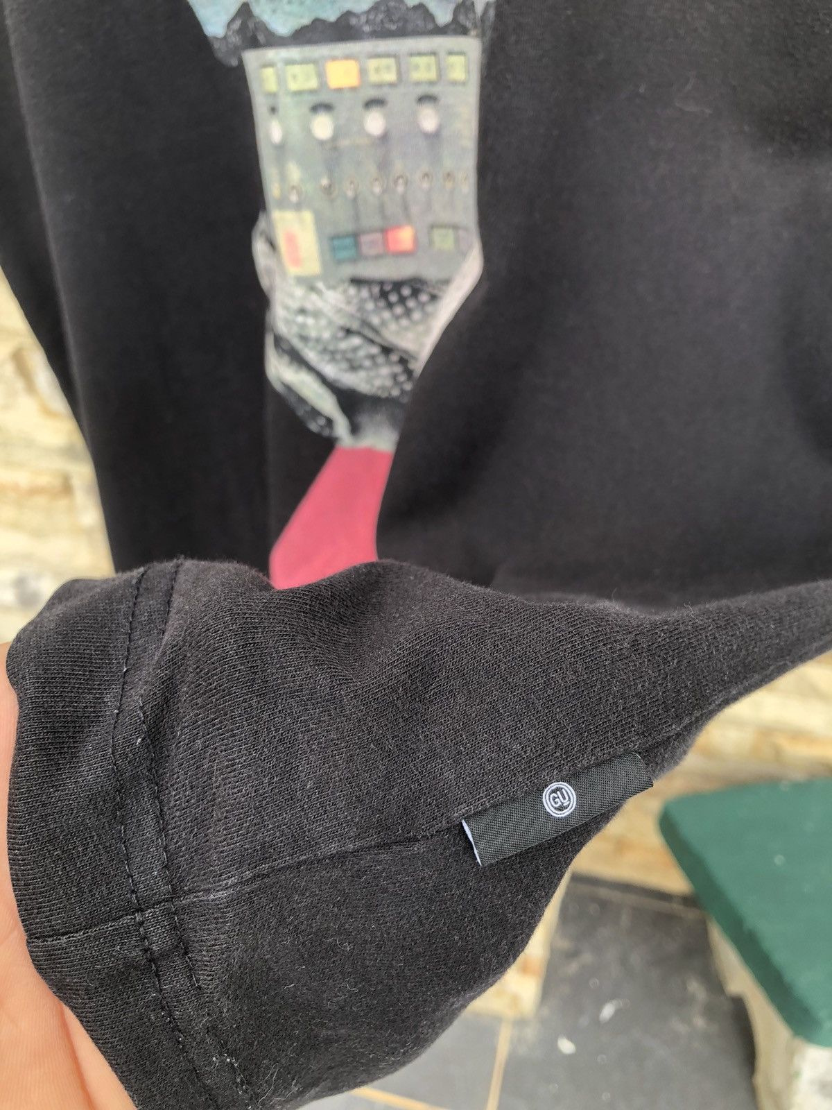 GU × Undercover Last Drop🔥Rare🔥Undercover x Gu T Shirt Size US M / EU 48-50 / 2 - 5 Thumbnail