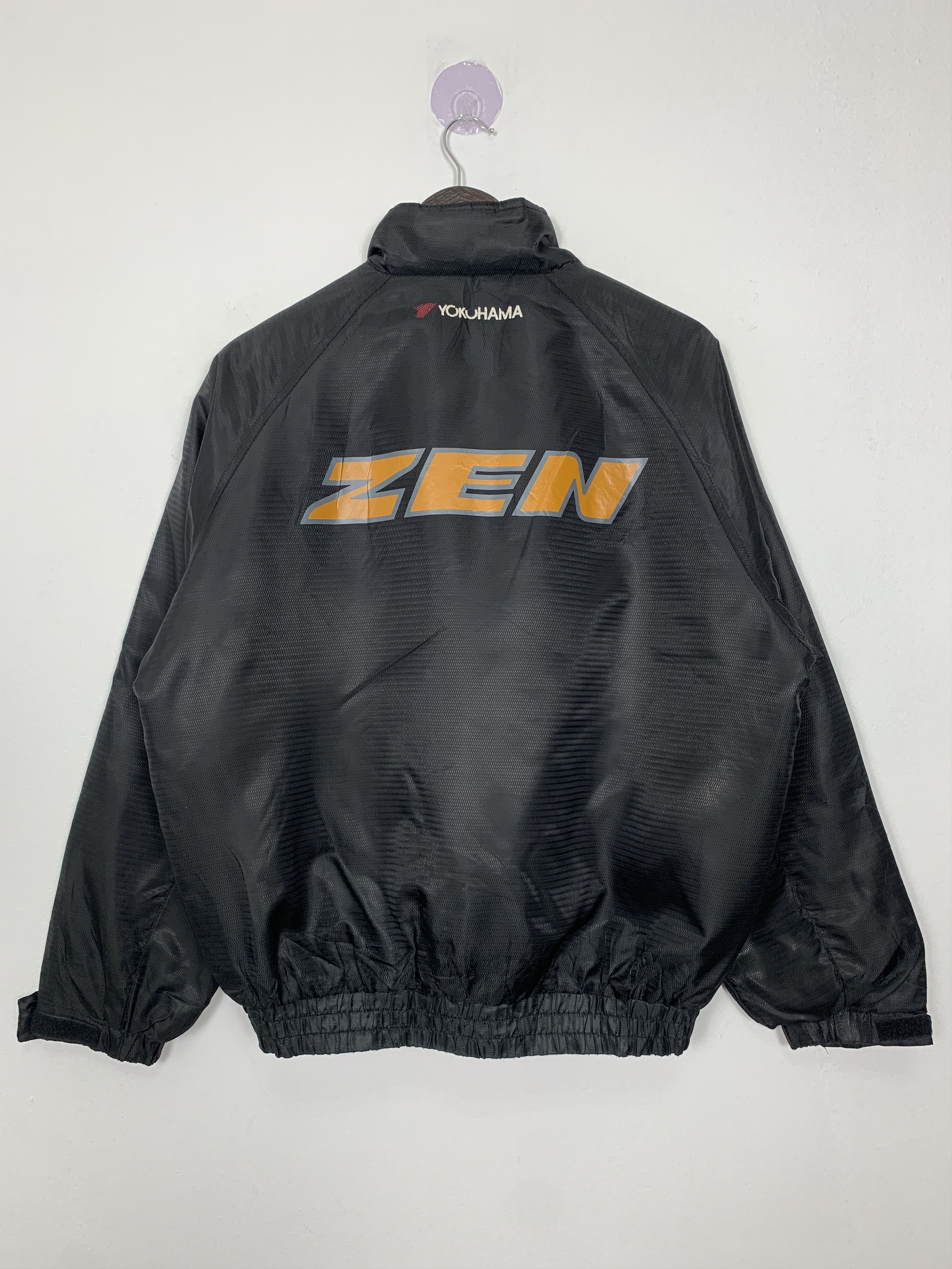 Japanese Brand Vintage YOKOHAMA Quilted Lining Jacket J1058 Size US M / EU 48-50 / 2 - 1 Thumbnail