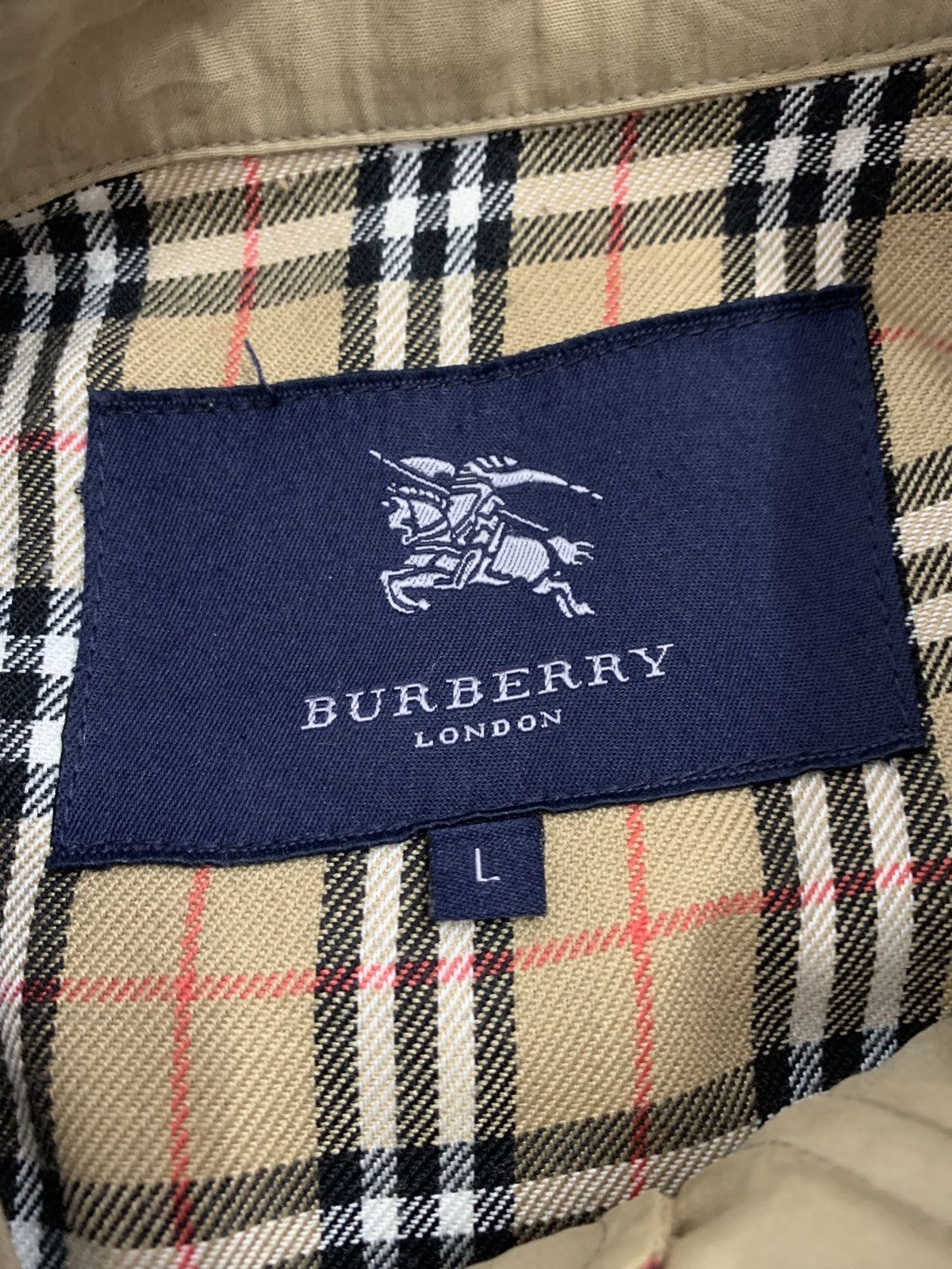 Burberry BURBERRY LONDON TRENCHCOAT Size US L / EU 52-54 / 3 - 6 Thumbnail