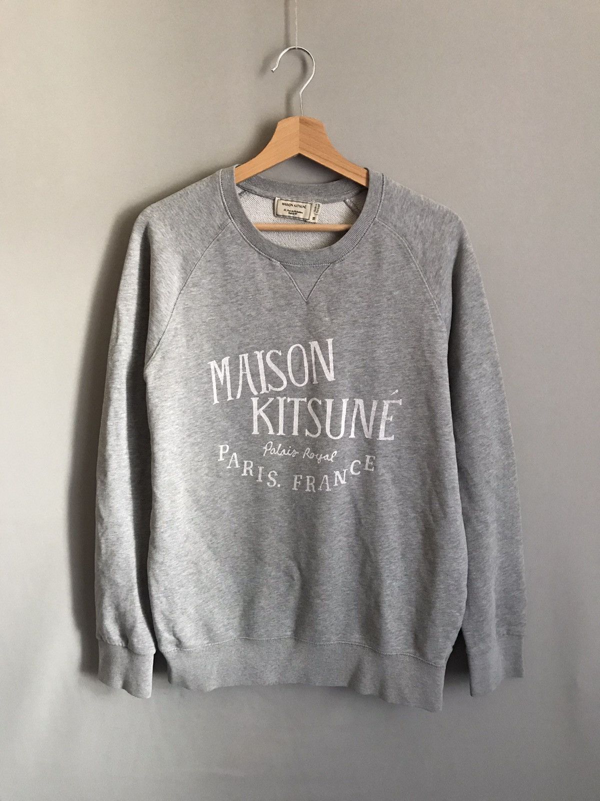 Maison Kitsune MAISON KITSUNE Palais Royal Gray Sweatshirt Size US M / EU 48-50 / 2 - 1 Thumbnail