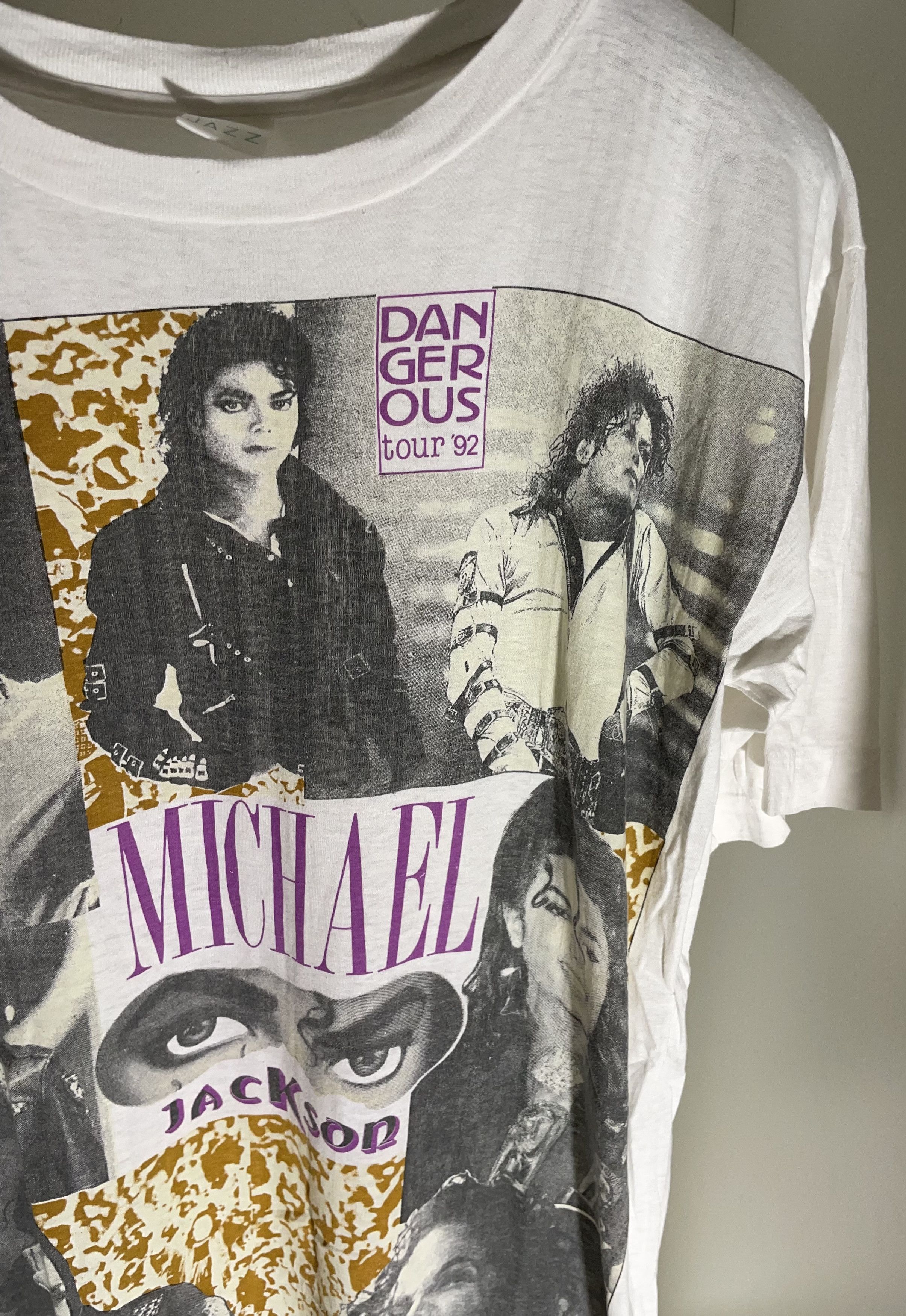 Band Tees Vintage 1992 Michael Jackson Dangerous Tour full print Size US XL / EU 56 / 4 - 2 Thumbnail