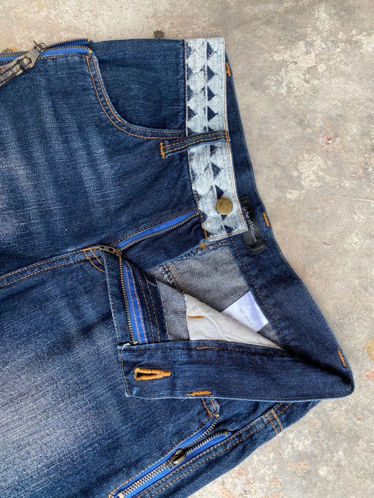 If Six Was Nine × In The Attic Japanese Brand In the Attic Light Wash Jeans Size US 29 - 10 Thumbnail