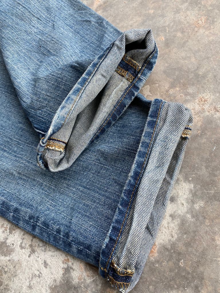 Japanese Brand × Vintage Japanese Back Number Light Wash Distressed Denim Size US 29 - 12 Thumbnail